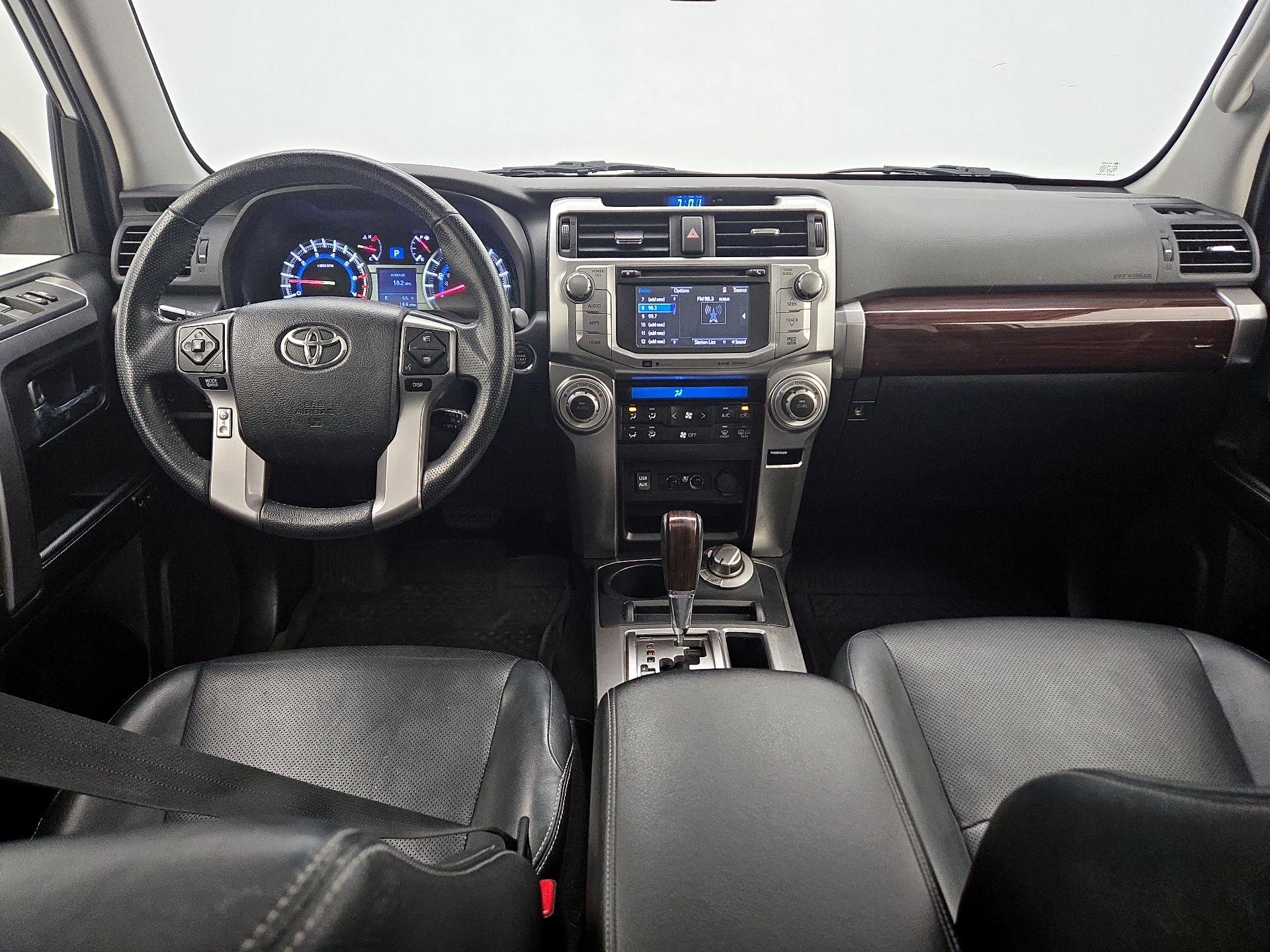 Thumbnail: 2016 Toyota 4Runner - 9