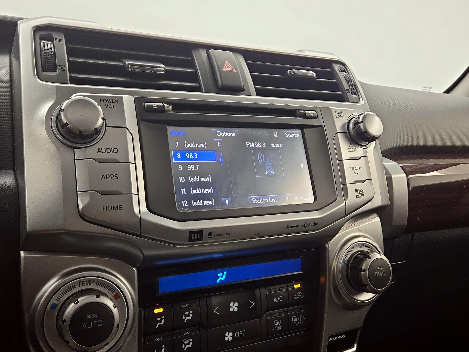 Thumbnail: 2016 Toyota 4Runner - 15