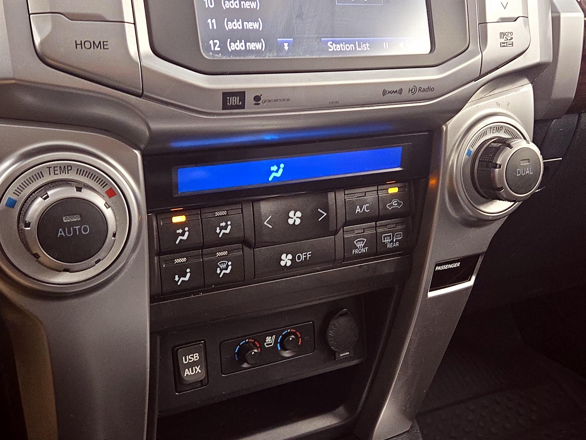 Thumbnail: 2016 Toyota 4Runner - 16