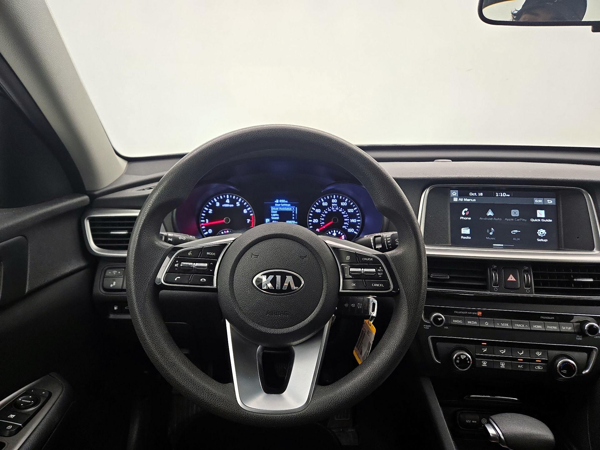 Thumbnail: 2020 Kia Optima - 10