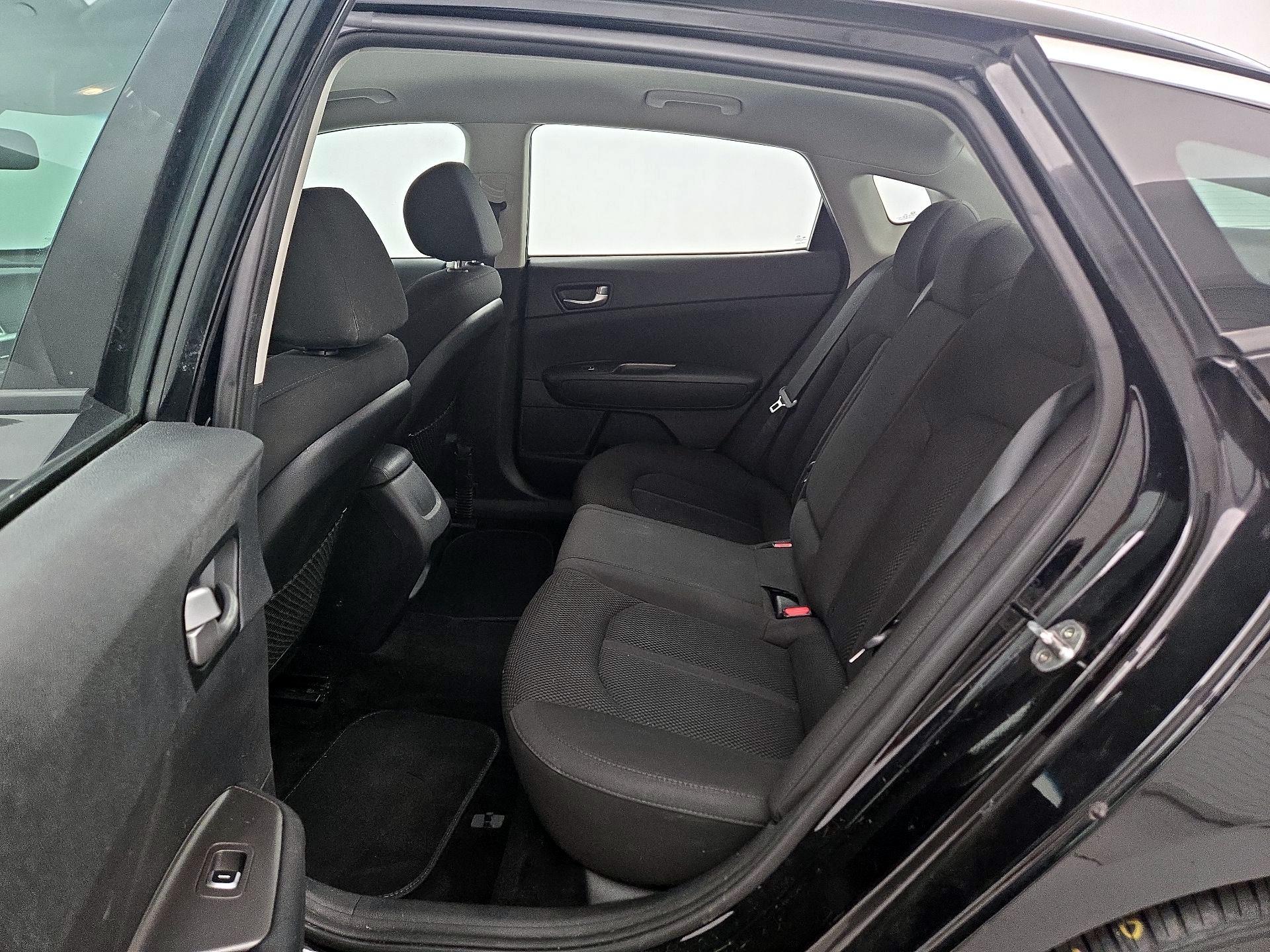 Thumbnail: 2020 Kia Optima - 19