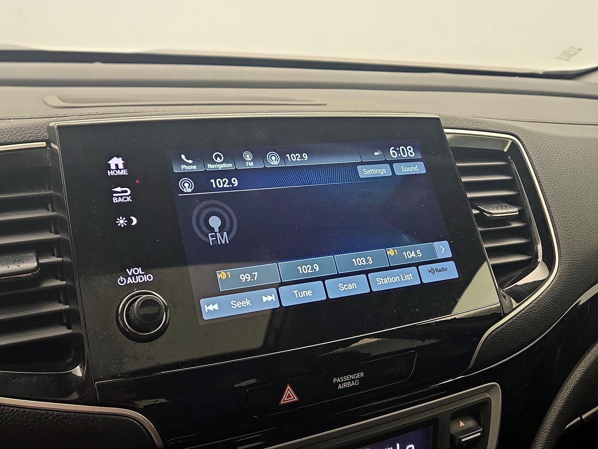 Thumbnail: 2020 Honda Pilot - 16