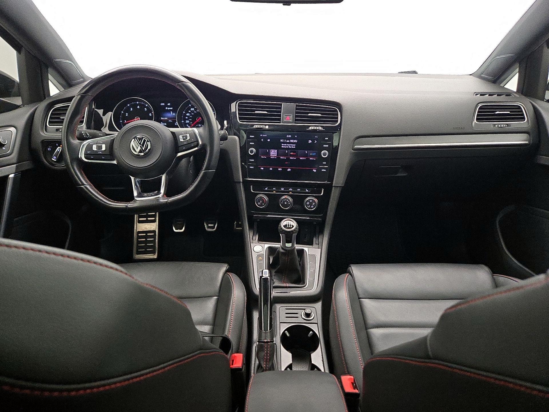 Thumbnail: 2018 Volkswagen Golf - 9