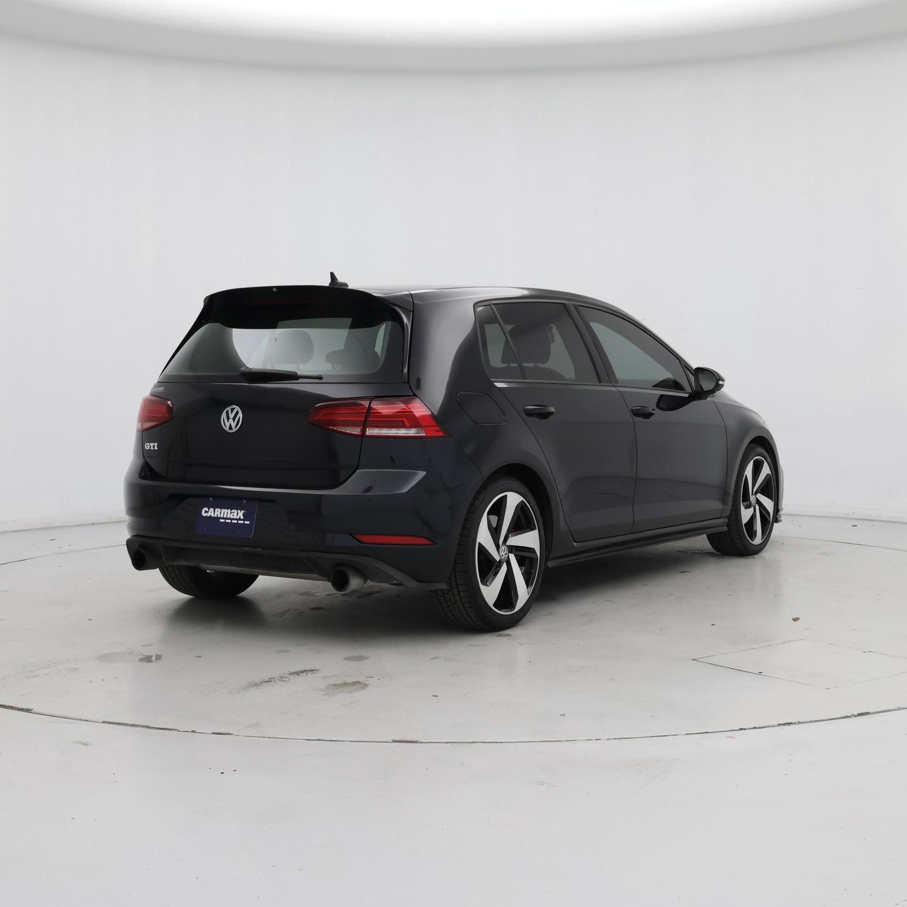 Thumbnail: 2018 Volkswagen Golf - 8