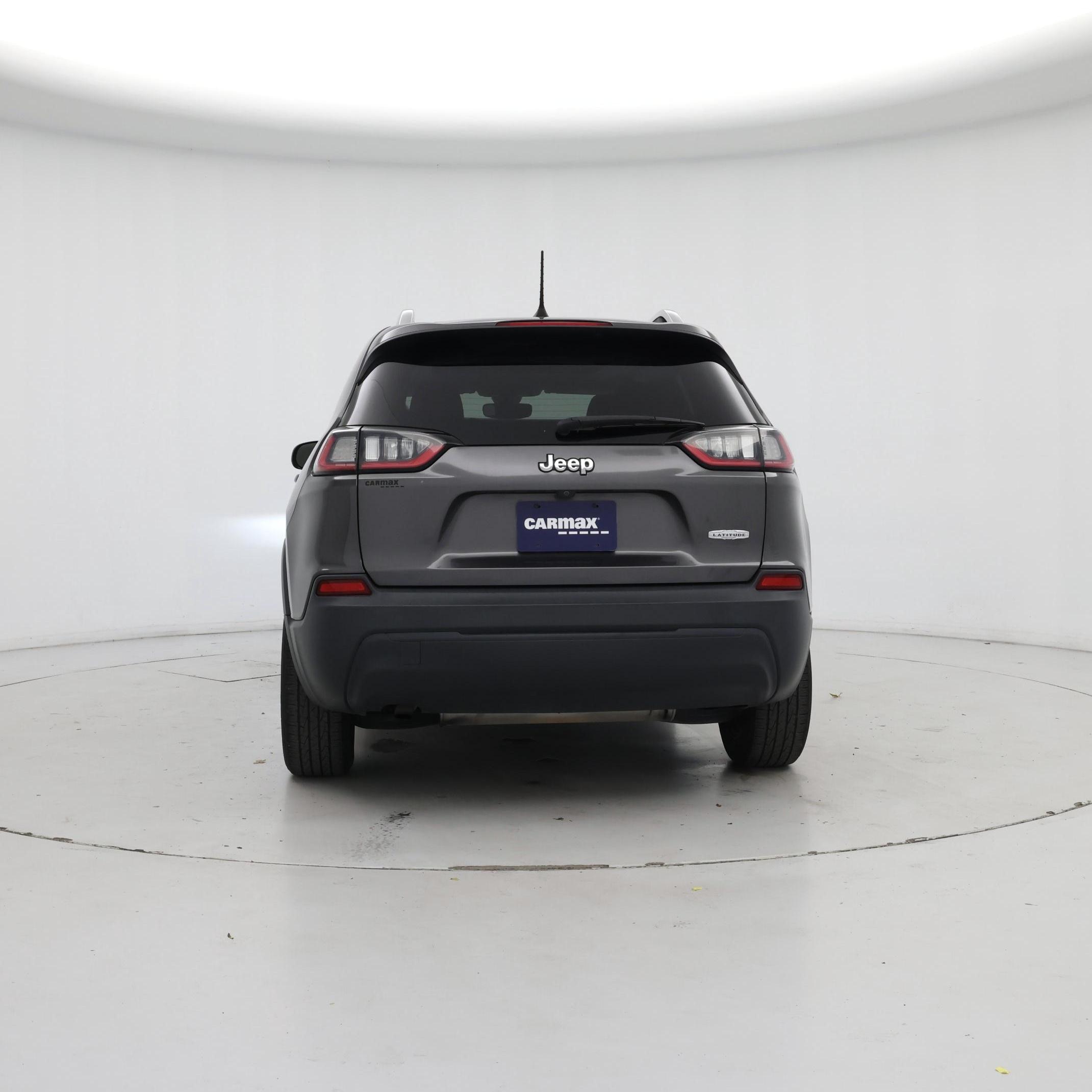 Thumbnail: 2019 Jeep Cherokee - 6