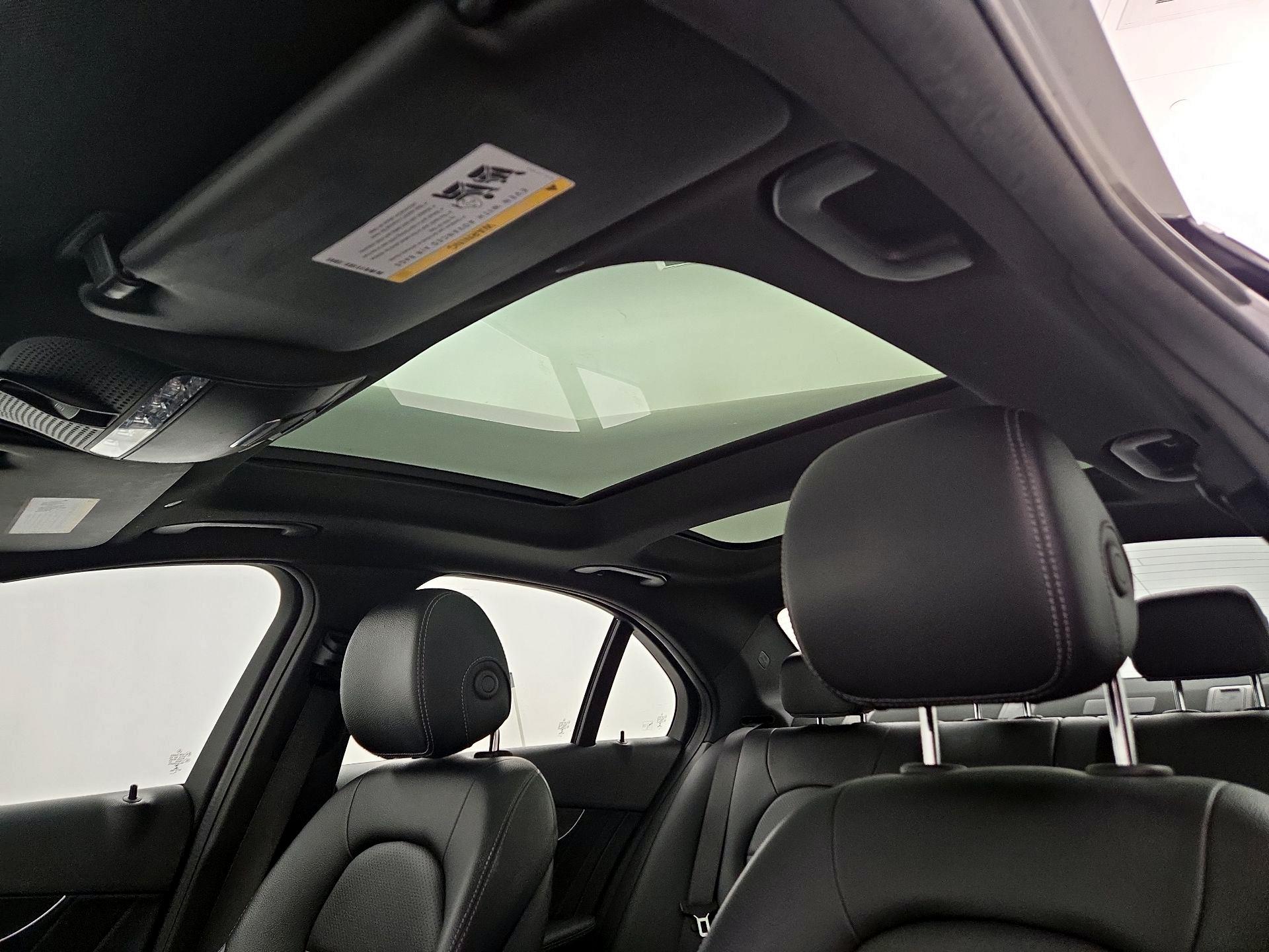 Thumbnail: 2021 Mercedes-Benz C-Class - 19