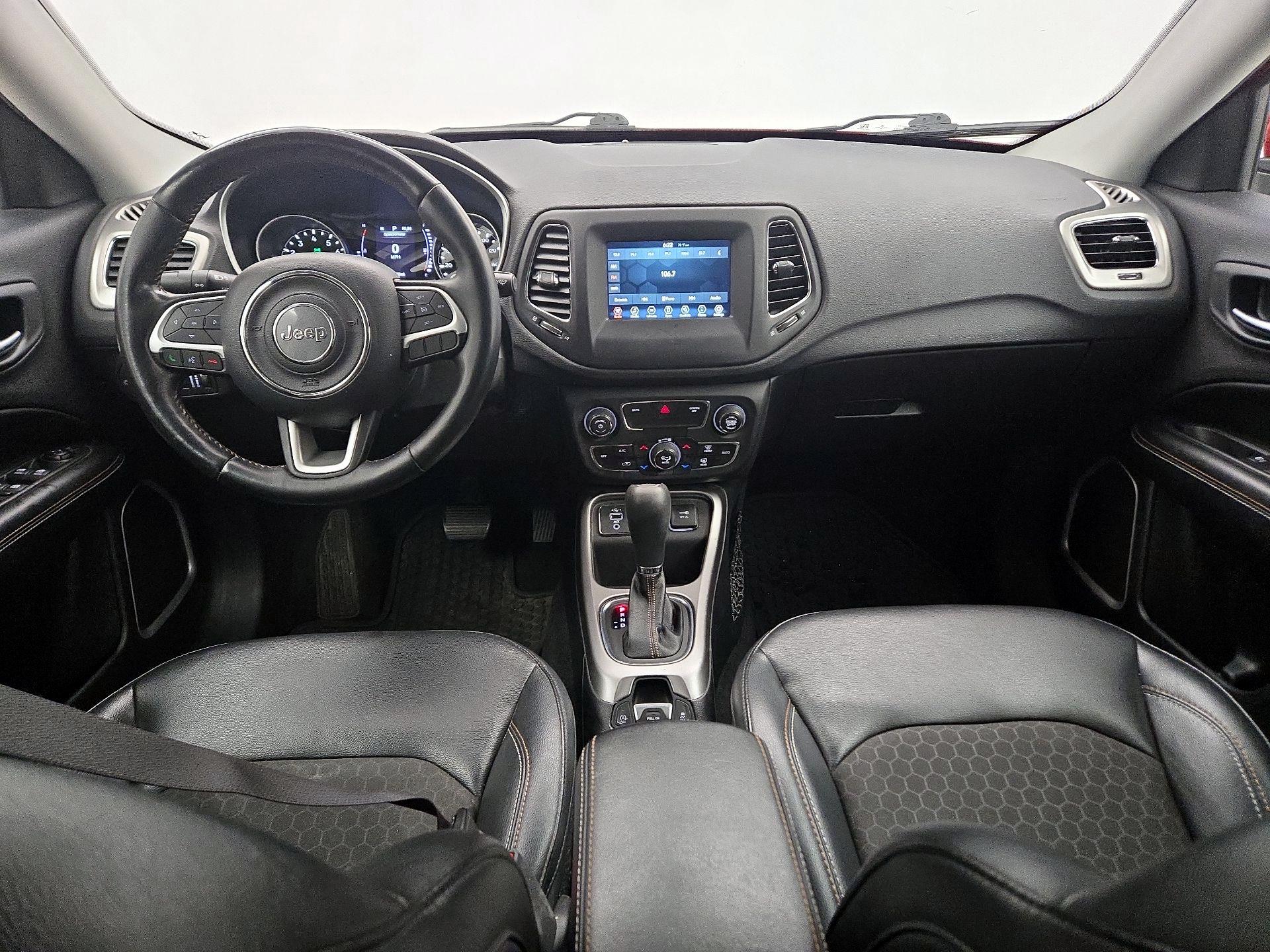 Thumbnail: 2019 Jeep Compass - 9