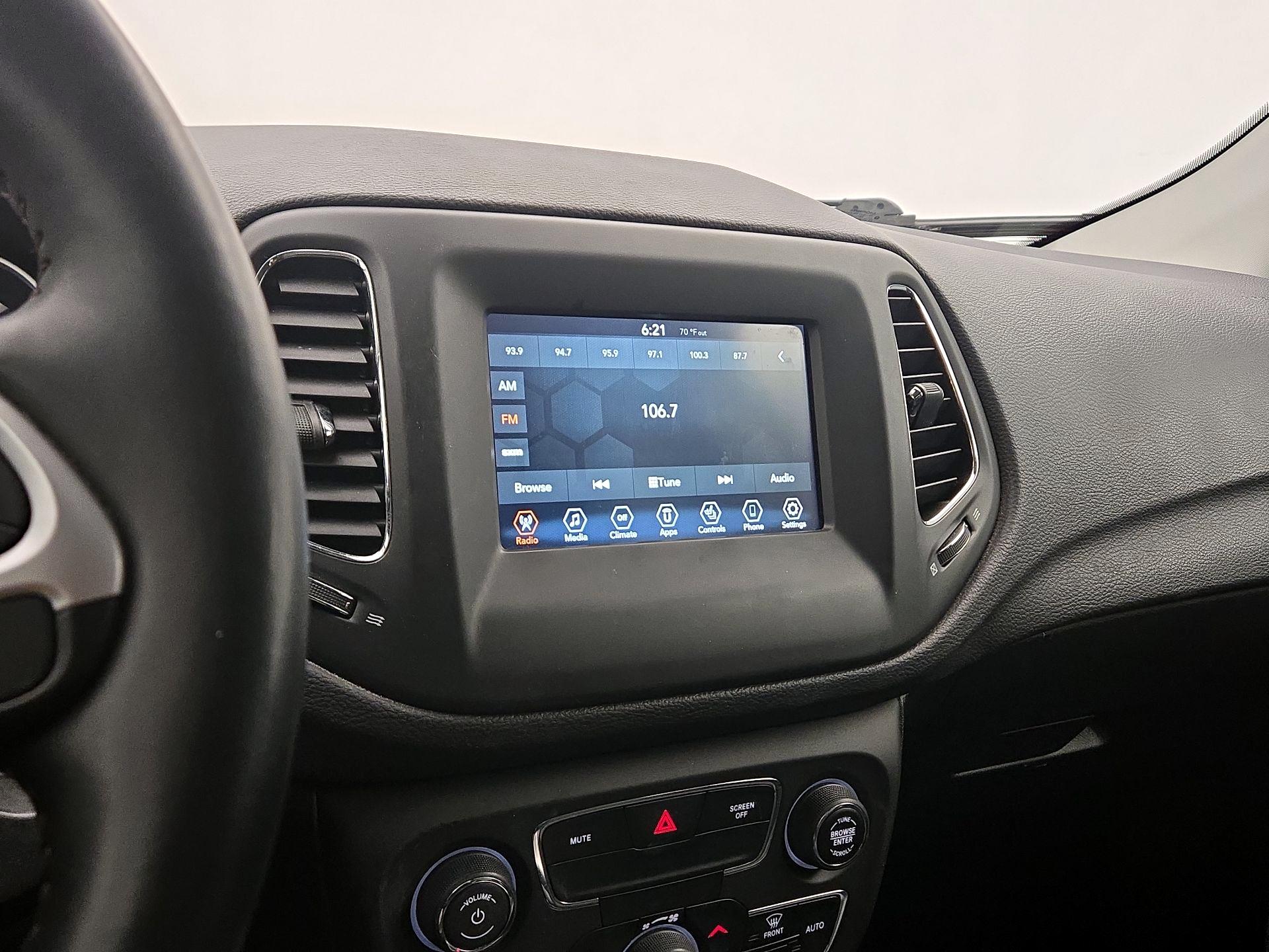 Thumbnail: 2019 Jeep Compass - 15
