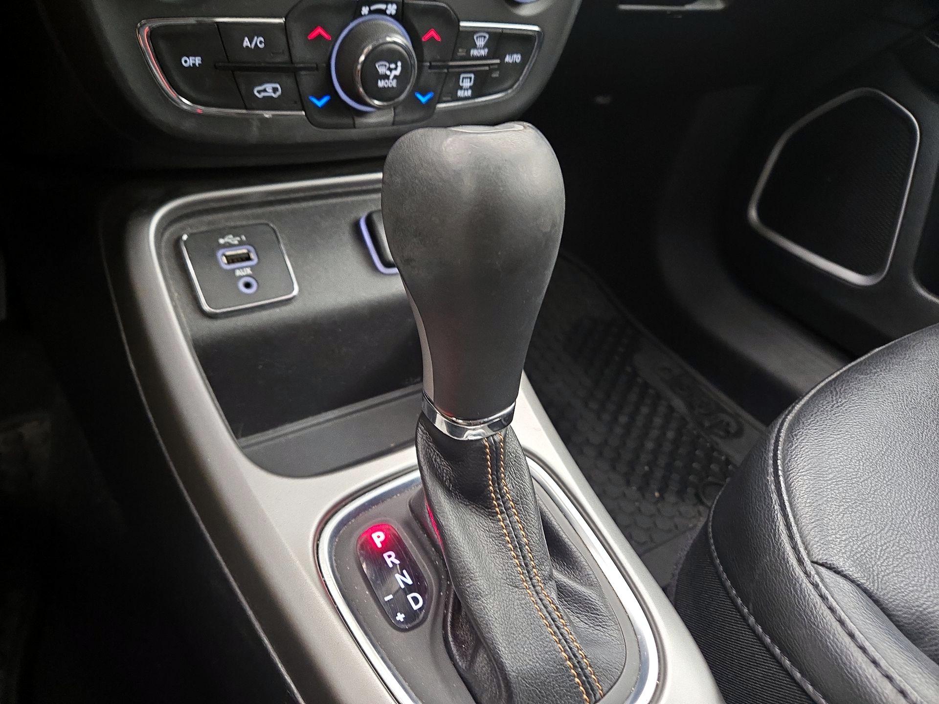 Thumbnail: 2019 Jeep Compass - 17