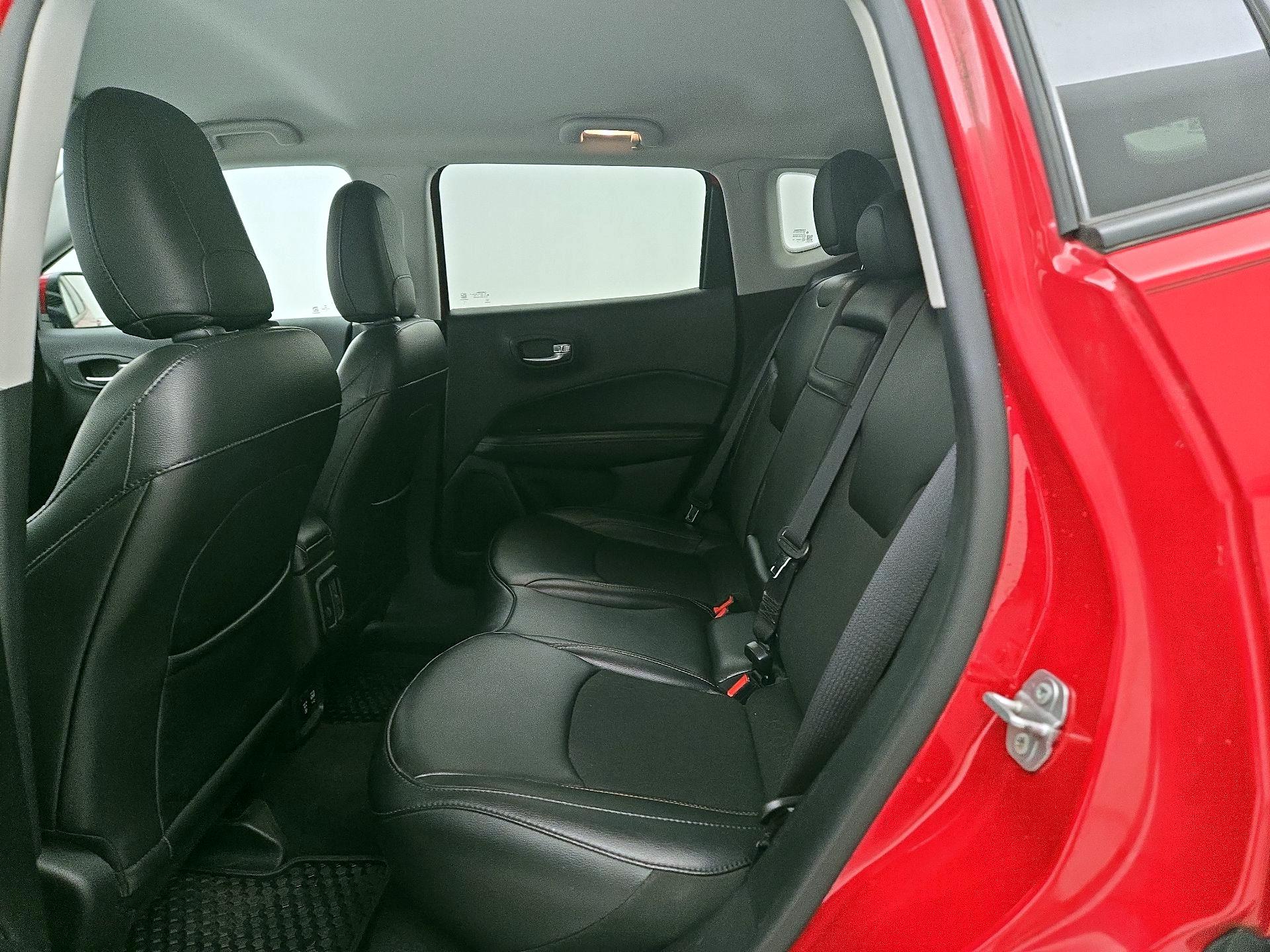 Thumbnail: 2019 Jeep Compass - 19