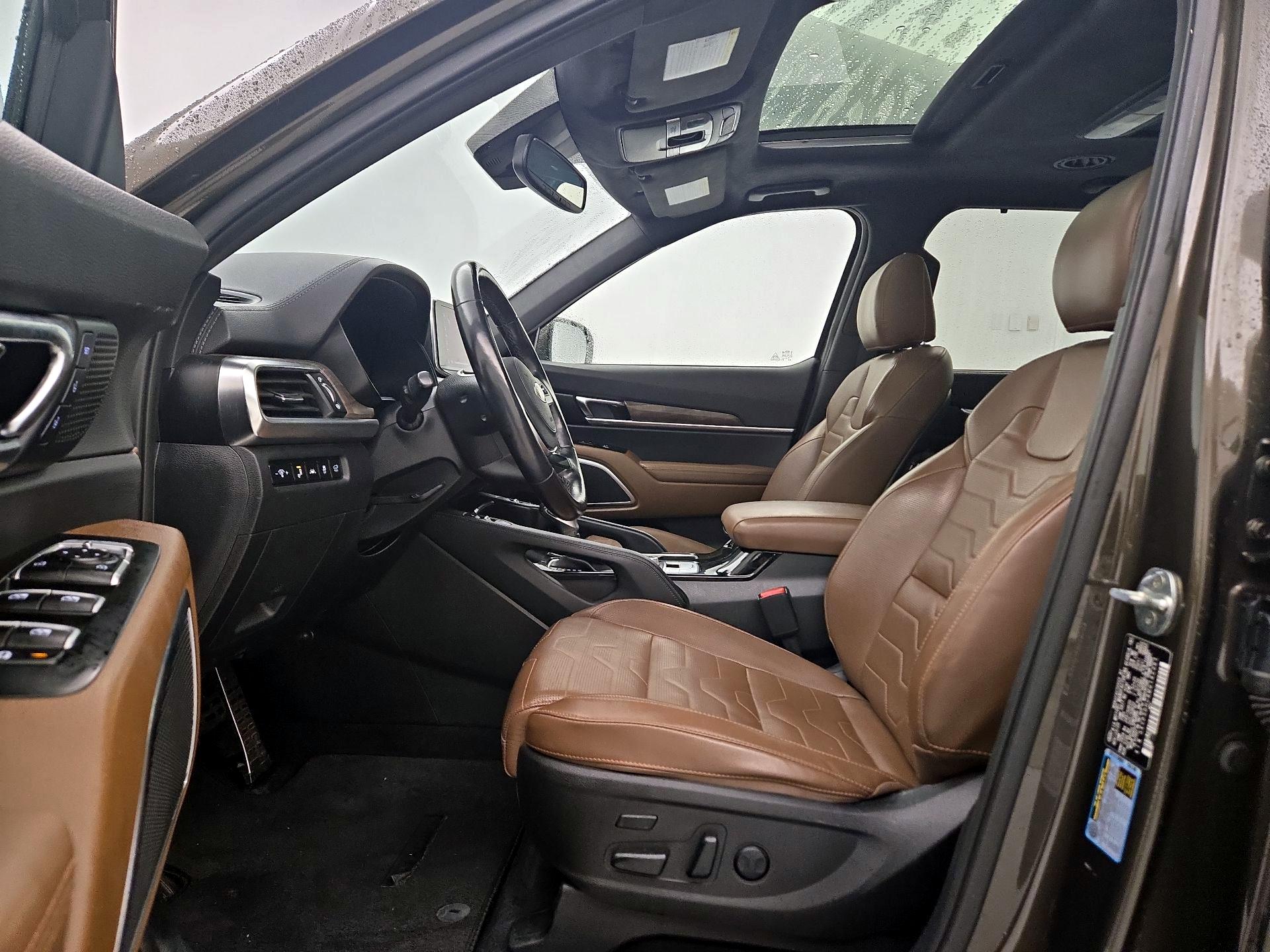 Thumbnail: 2021 Kia Telluride - 11