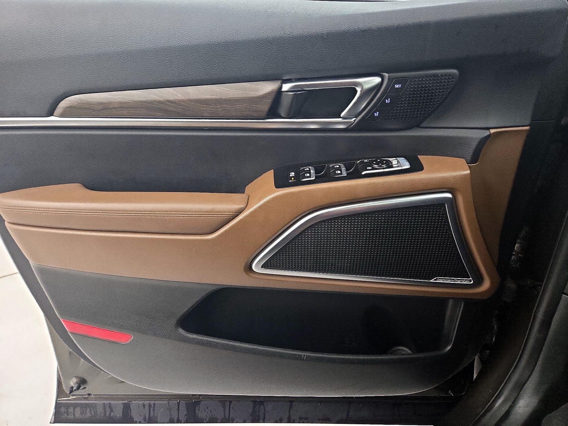 Thumbnail: 2021 Kia Telluride - 12