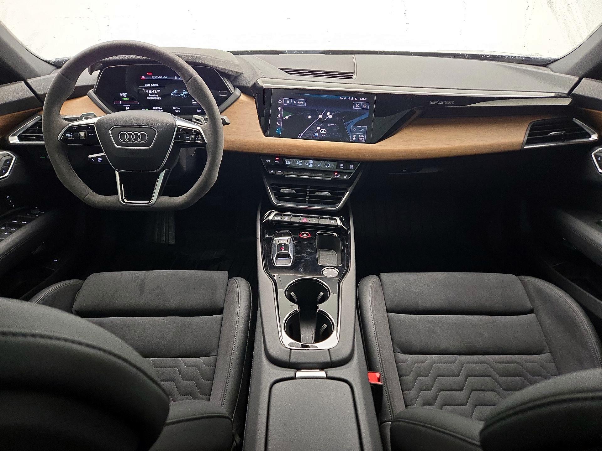 Thumbnail: 2023 Audi e-tron GT - 9