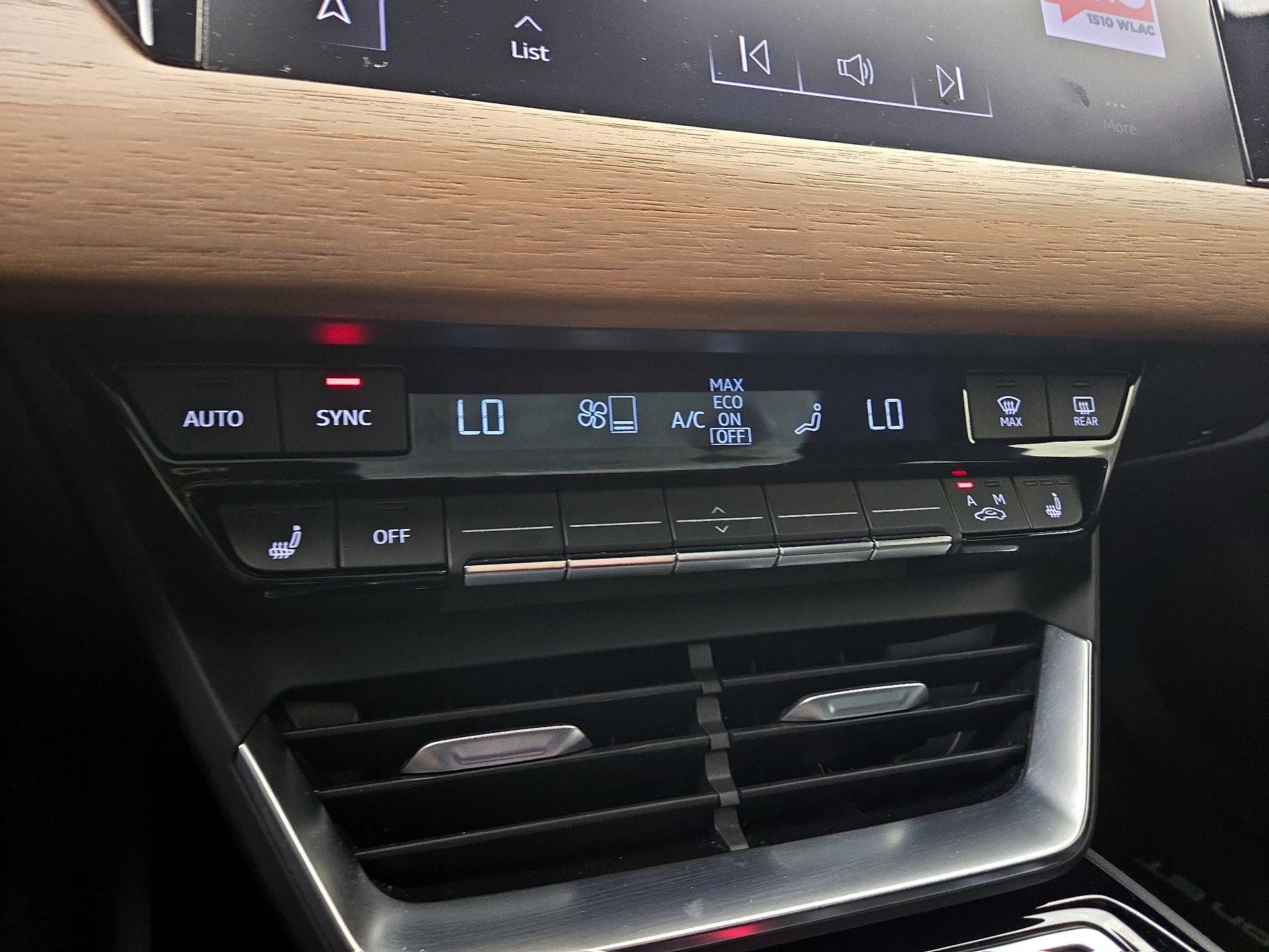 Thumbnail: 2023 Audi e-tron GT - 17