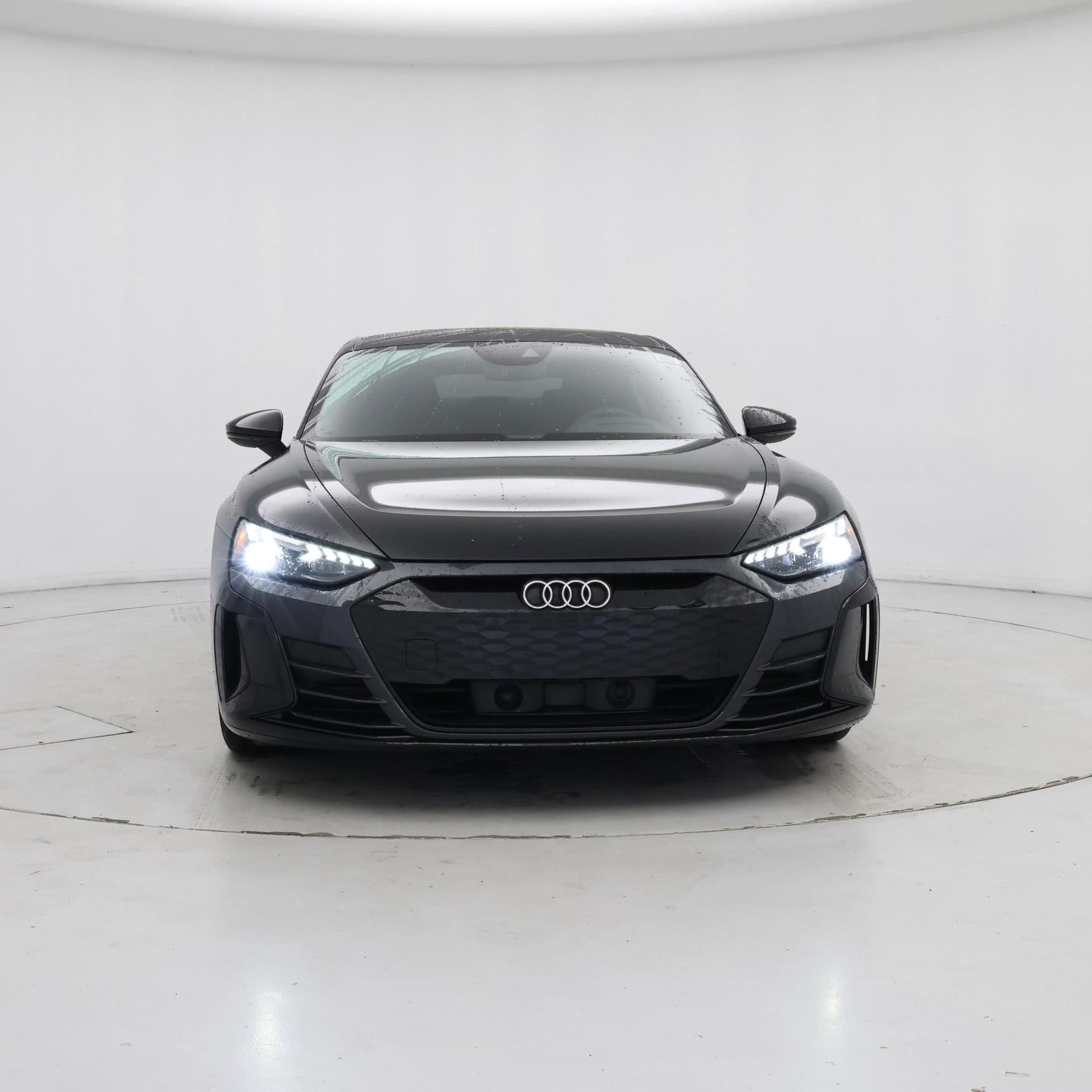 Thumbnail: 2023 Audi e-tron GT - 5