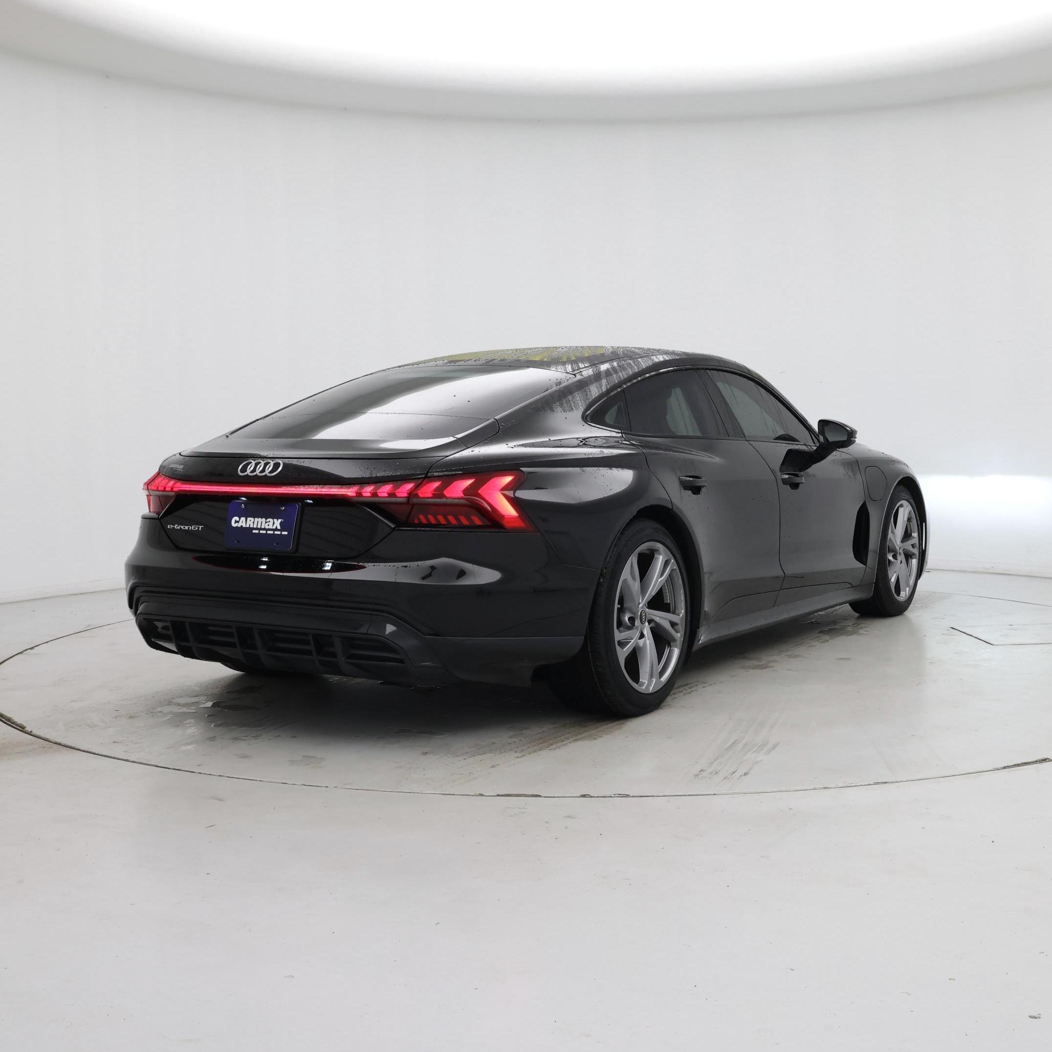 Thumbnail: 2023 Audi e-tron GT - 8