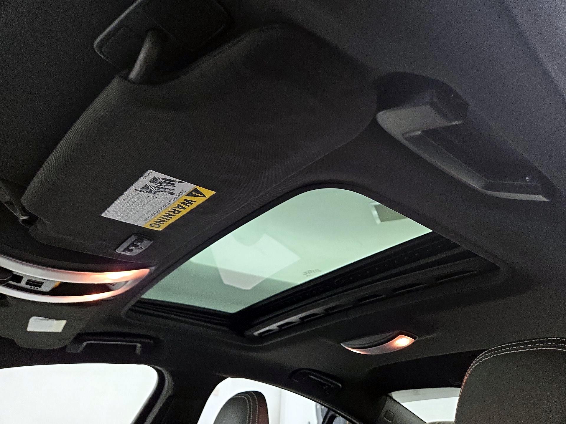 Thumbnail: 2015 Volvo S60 - 20