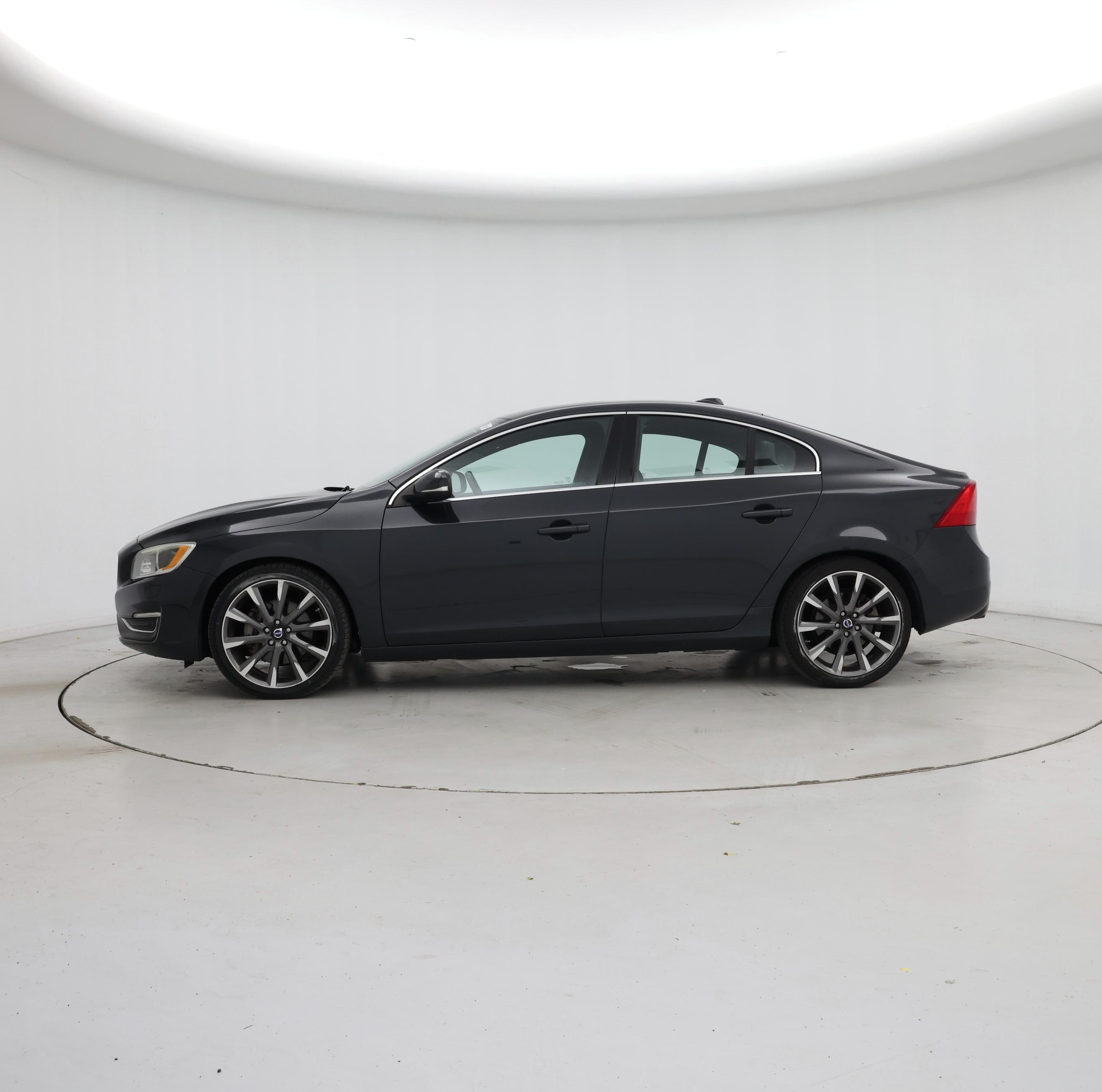 Thumbnail: 2015 Volvo S60 - 3