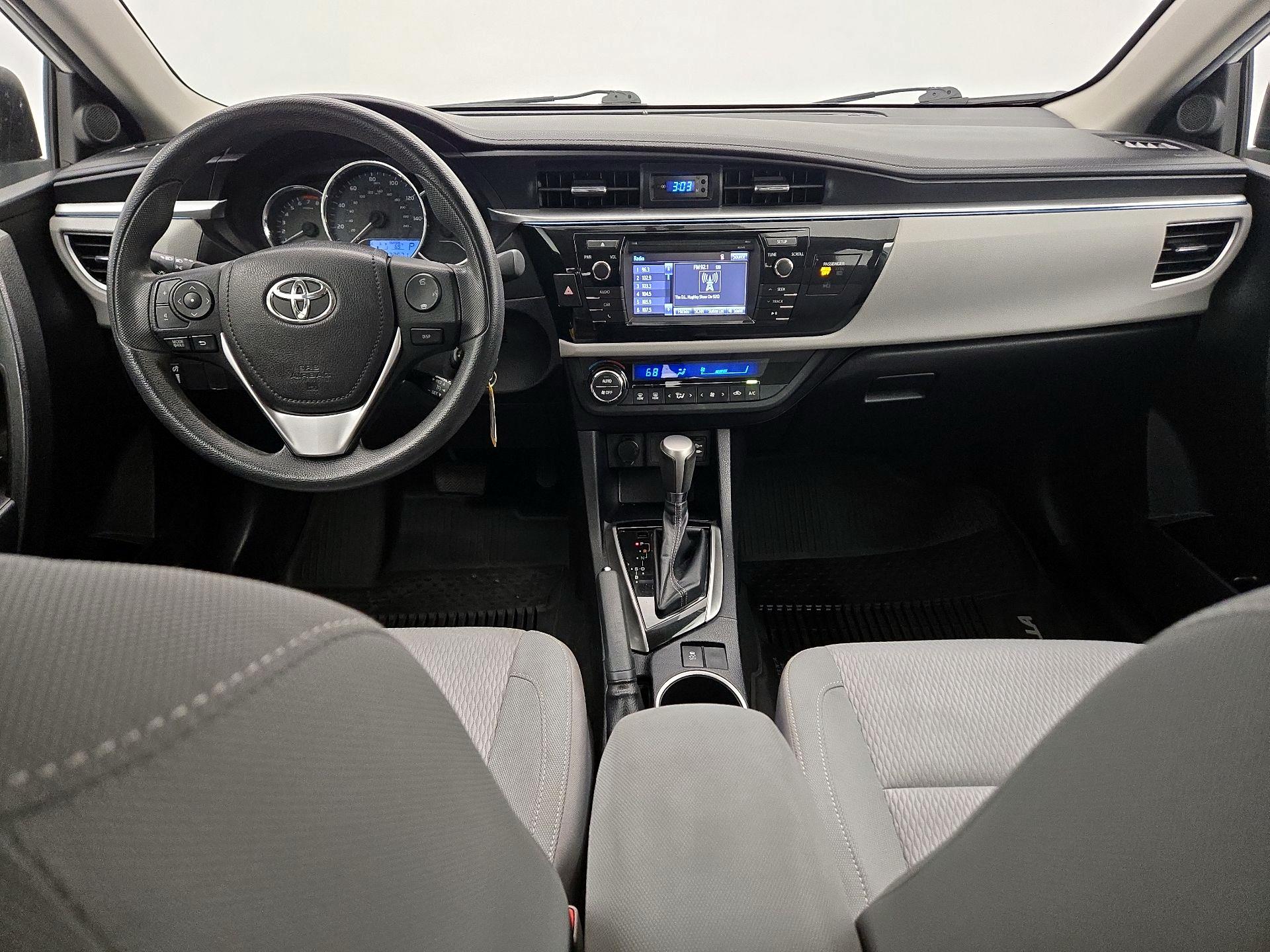 Thumbnail: 2014 Toyota Corolla - 9