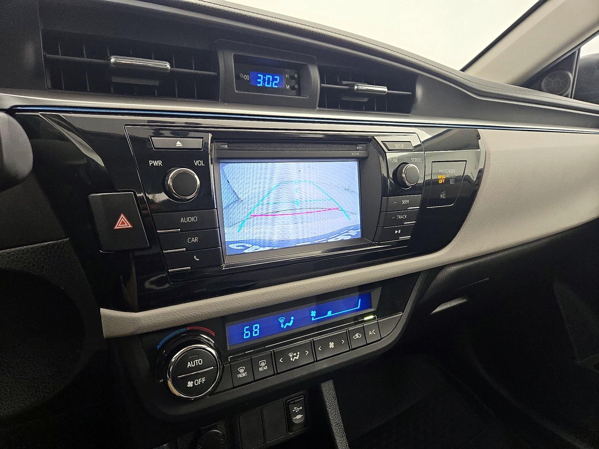 Thumbnail: 2014 Toyota Corolla - 14