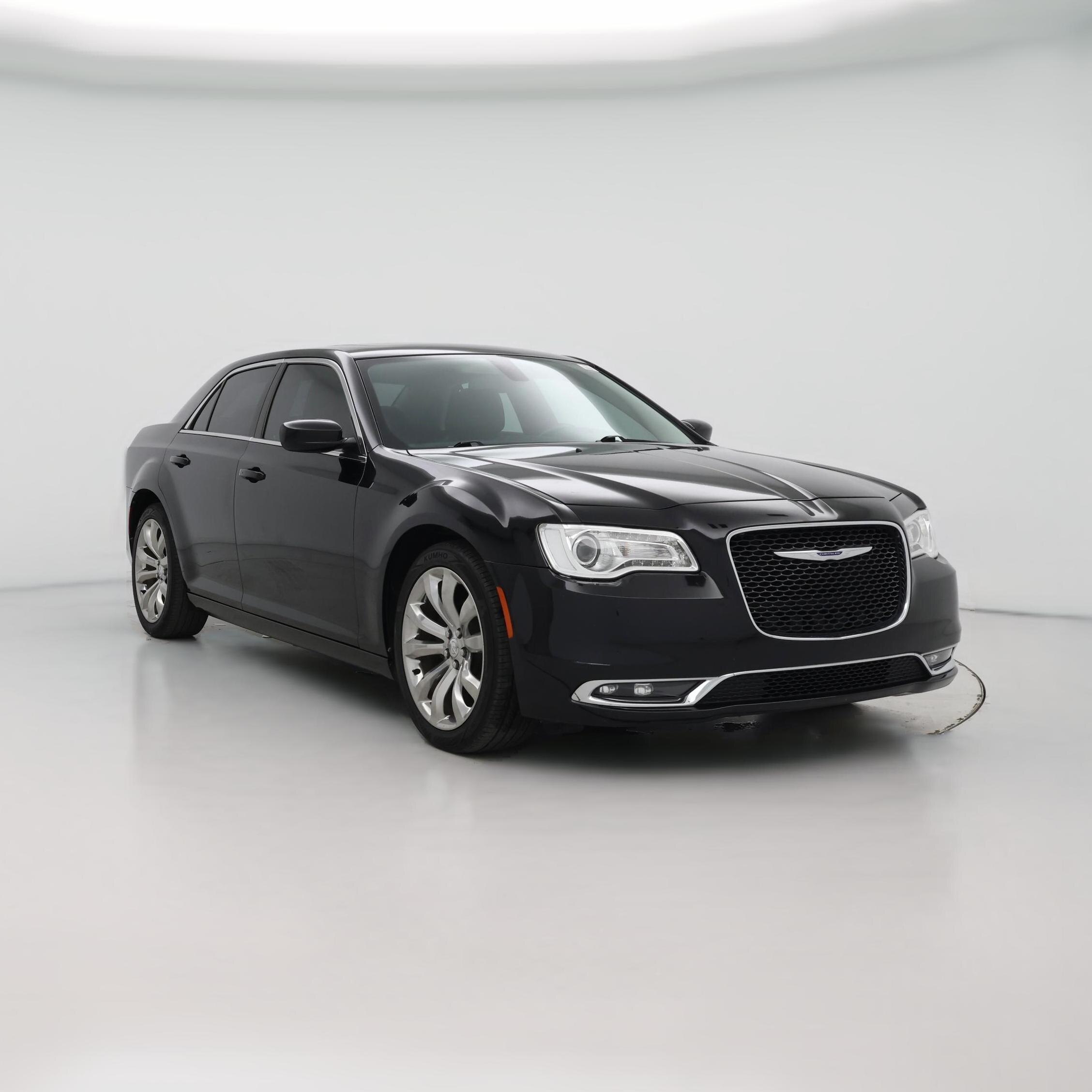 Thumbnail: 2019 Chrysler 300 - 1