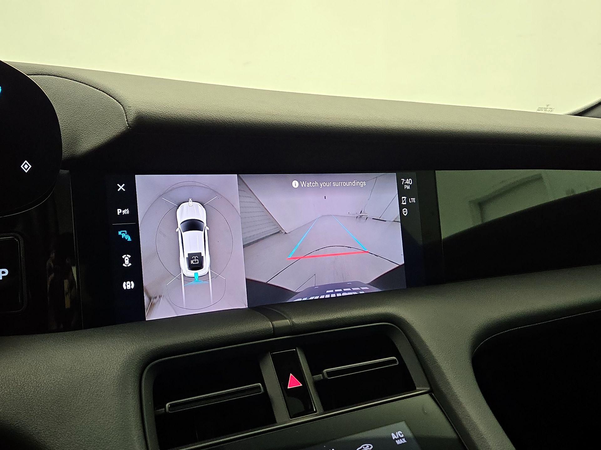 Thumbnail: 2021 Porsche Taycan - 13