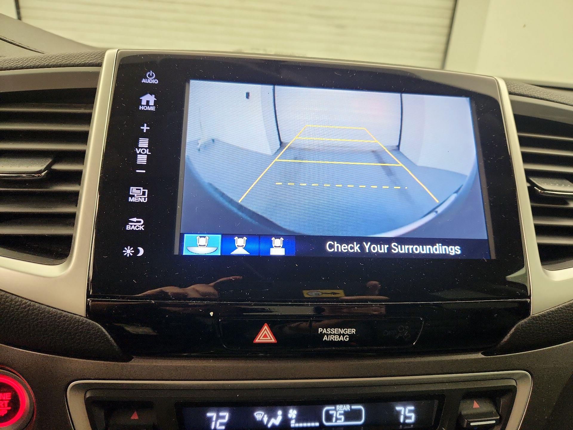 Thumbnail: 2017 Honda Ridgeline - 15