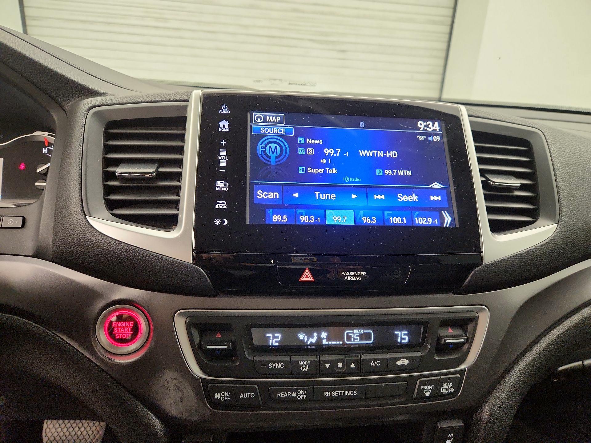 Thumbnail: 2017 Honda Ridgeline - 16