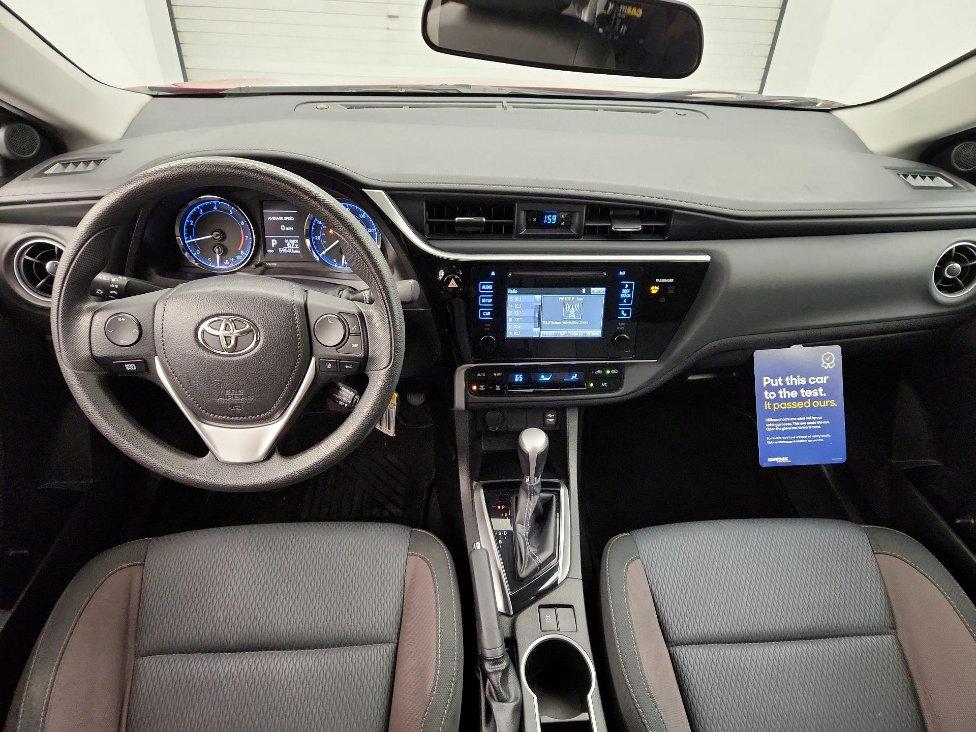 Thumbnail: 2017 Toyota Corolla - 9