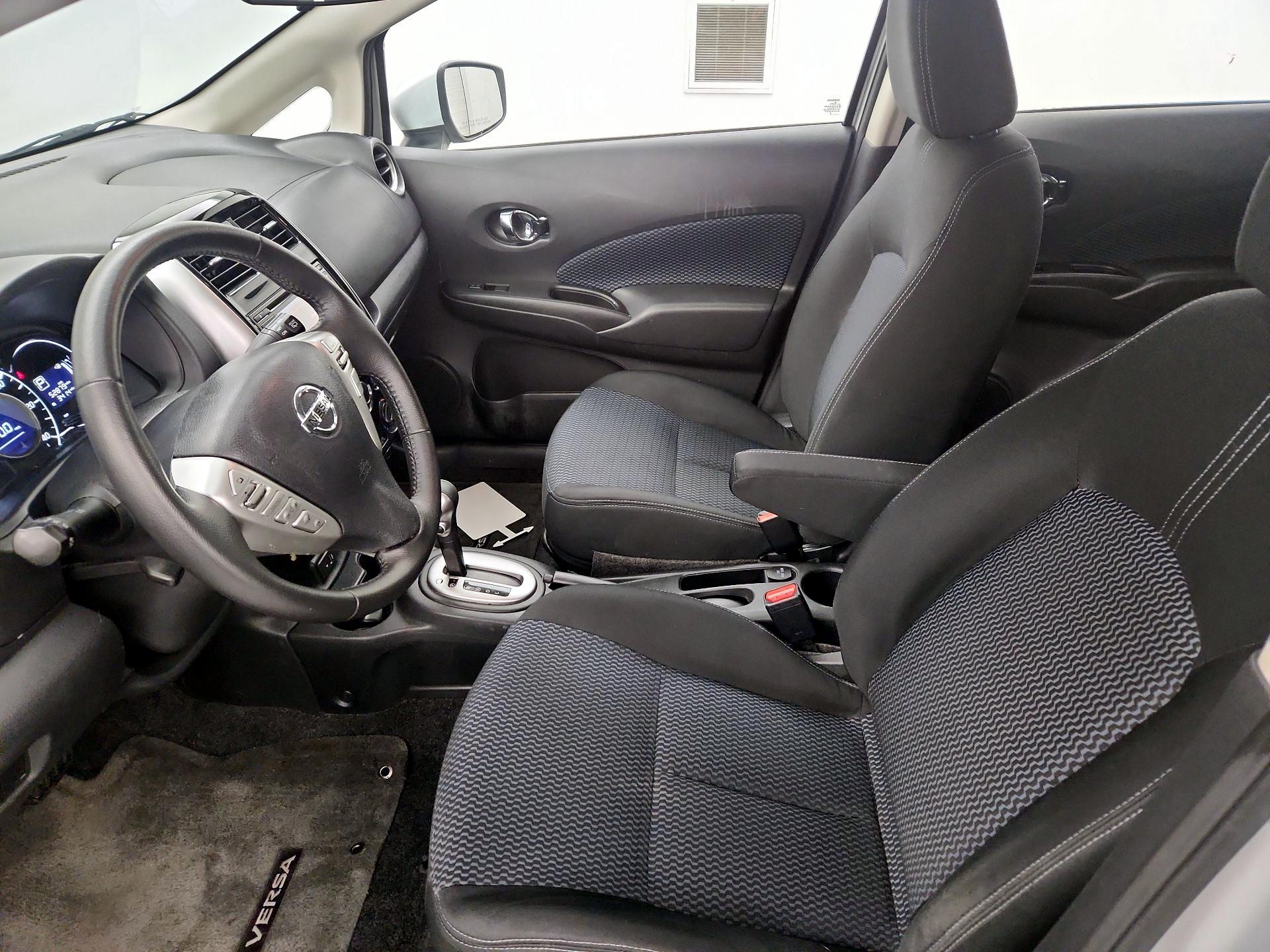 Thumbnail: 2017 Nissan Versa Note - 11