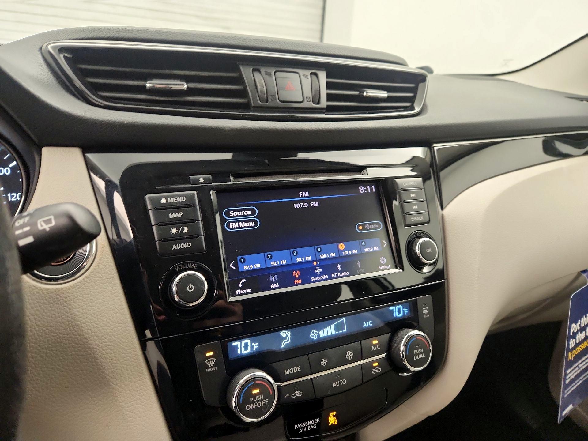 Thumbnail: 2019 Nissan Rogue Sport - 15