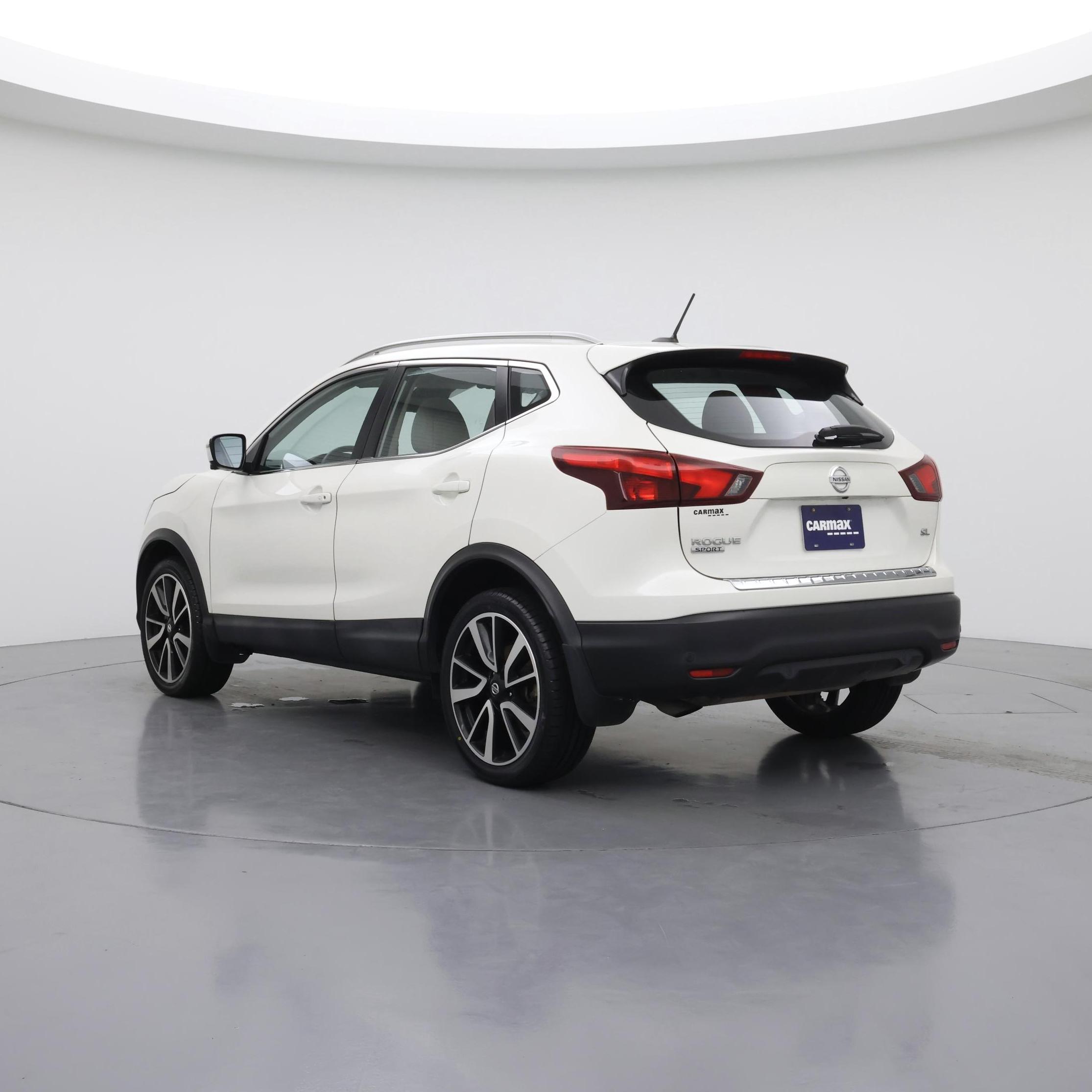 Thumbnail: 2019 Nissan Rogue Sport - 2