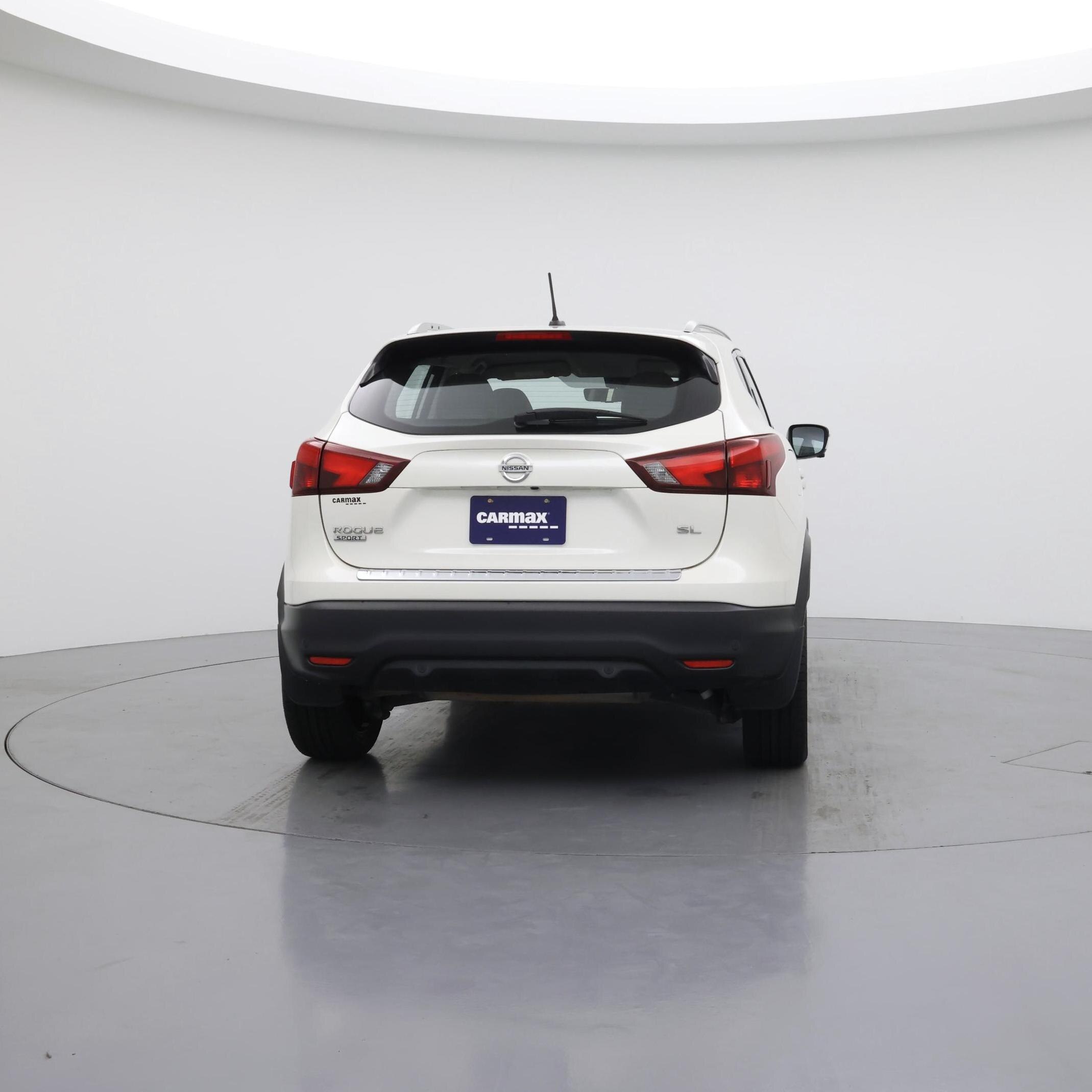 Thumbnail: 2019 Nissan Rogue Sport - 6