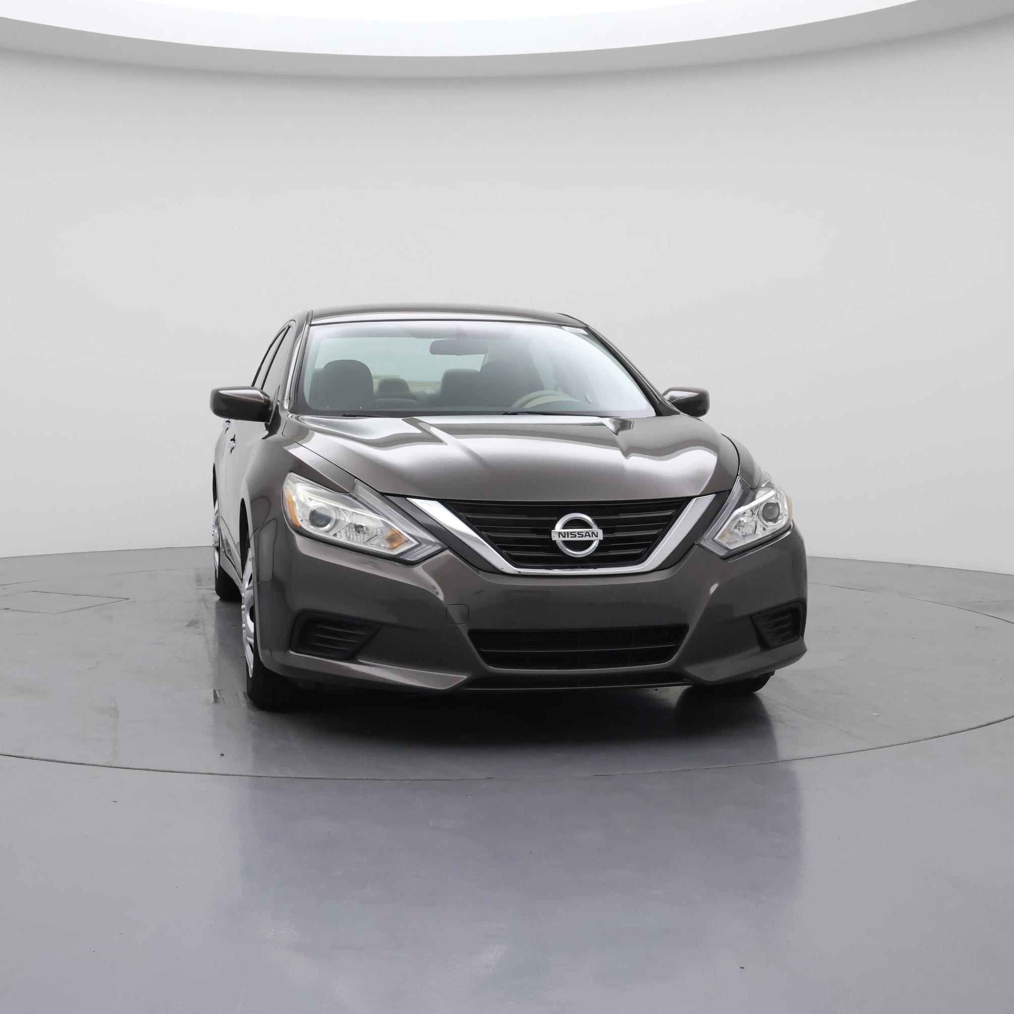 Thumbnail: 2016 Nissan Altima - 5