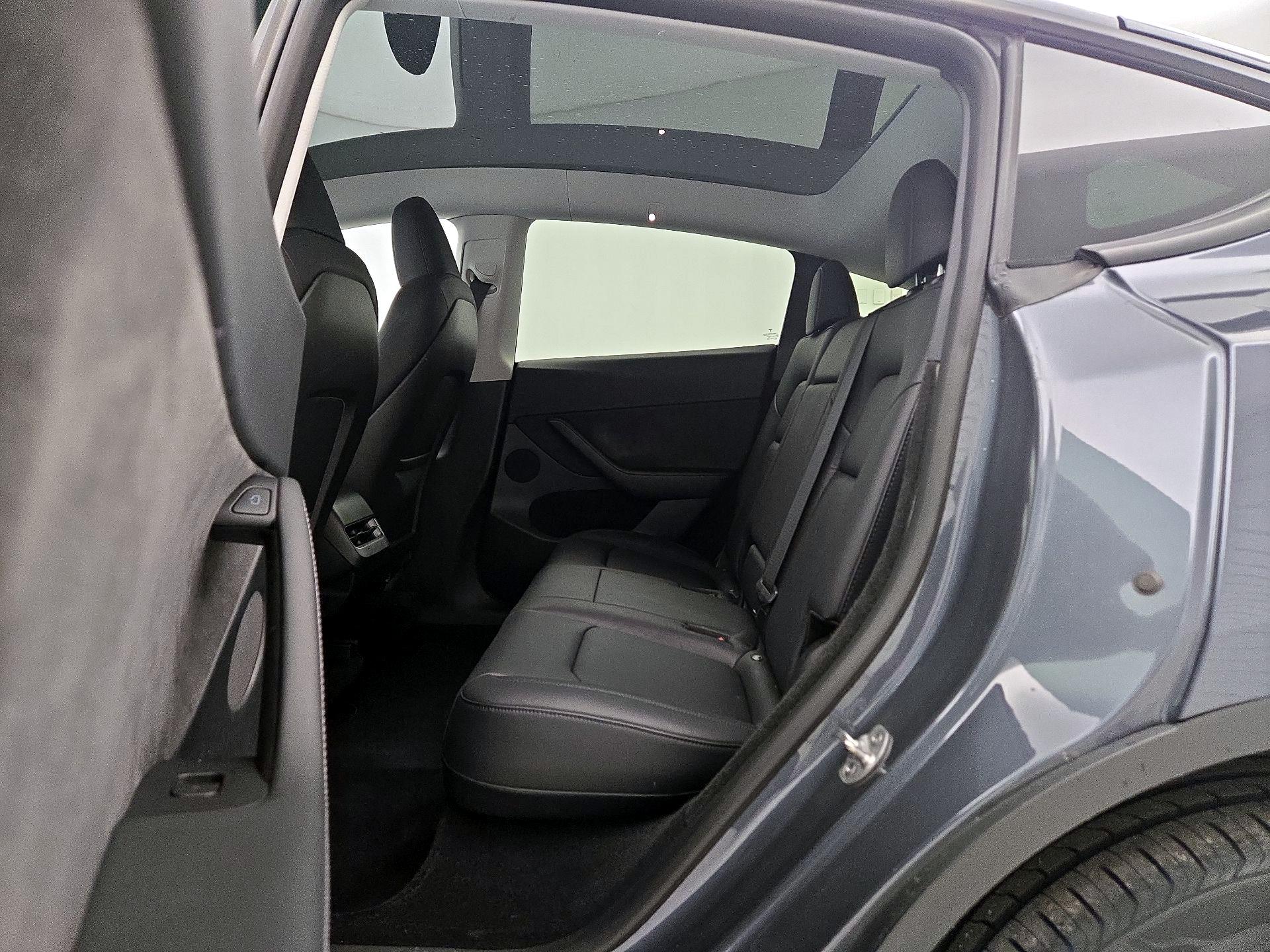 Thumbnail: 2023 Tesla Model Y - 19