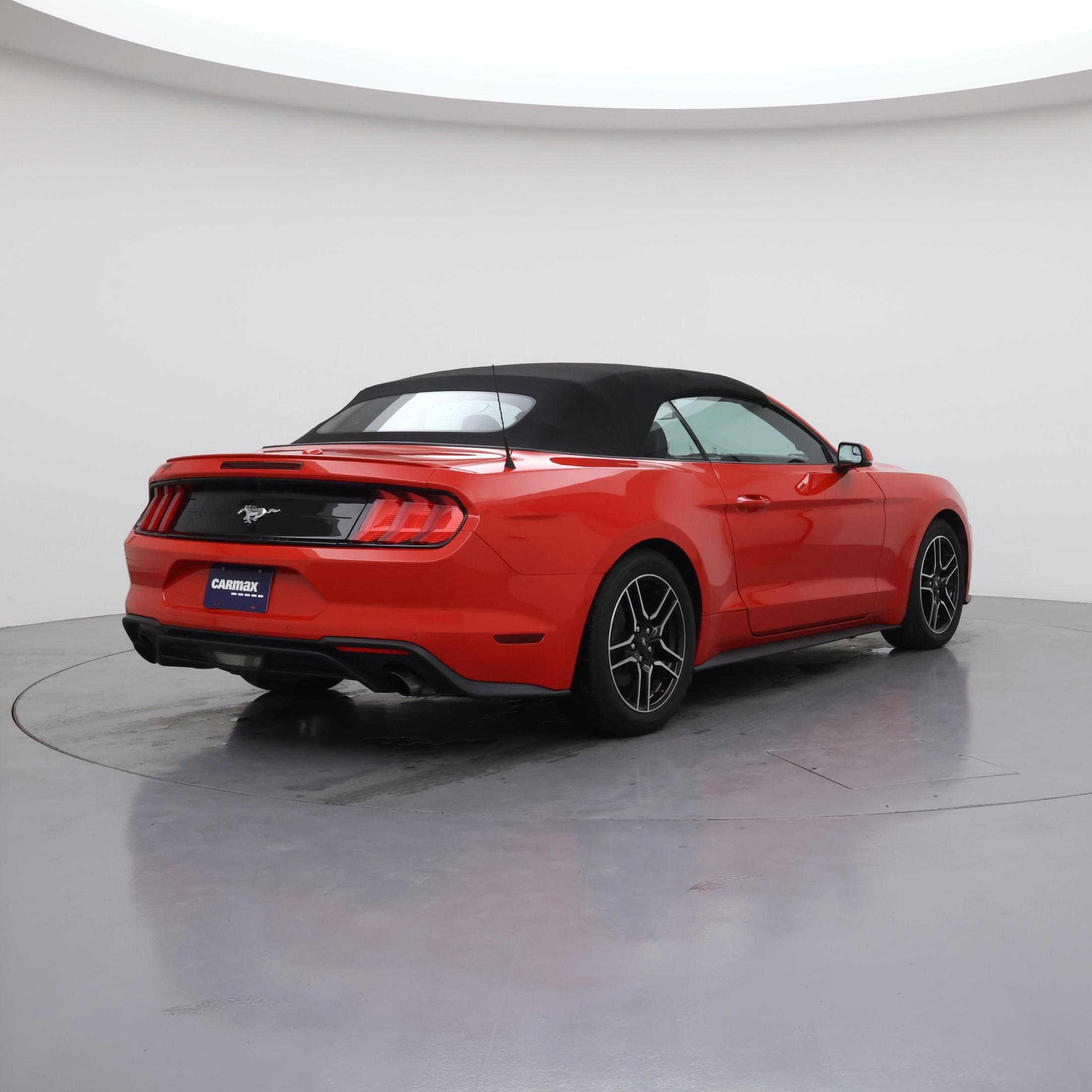 Thumbnail: 2018 Ford Mustang - 8