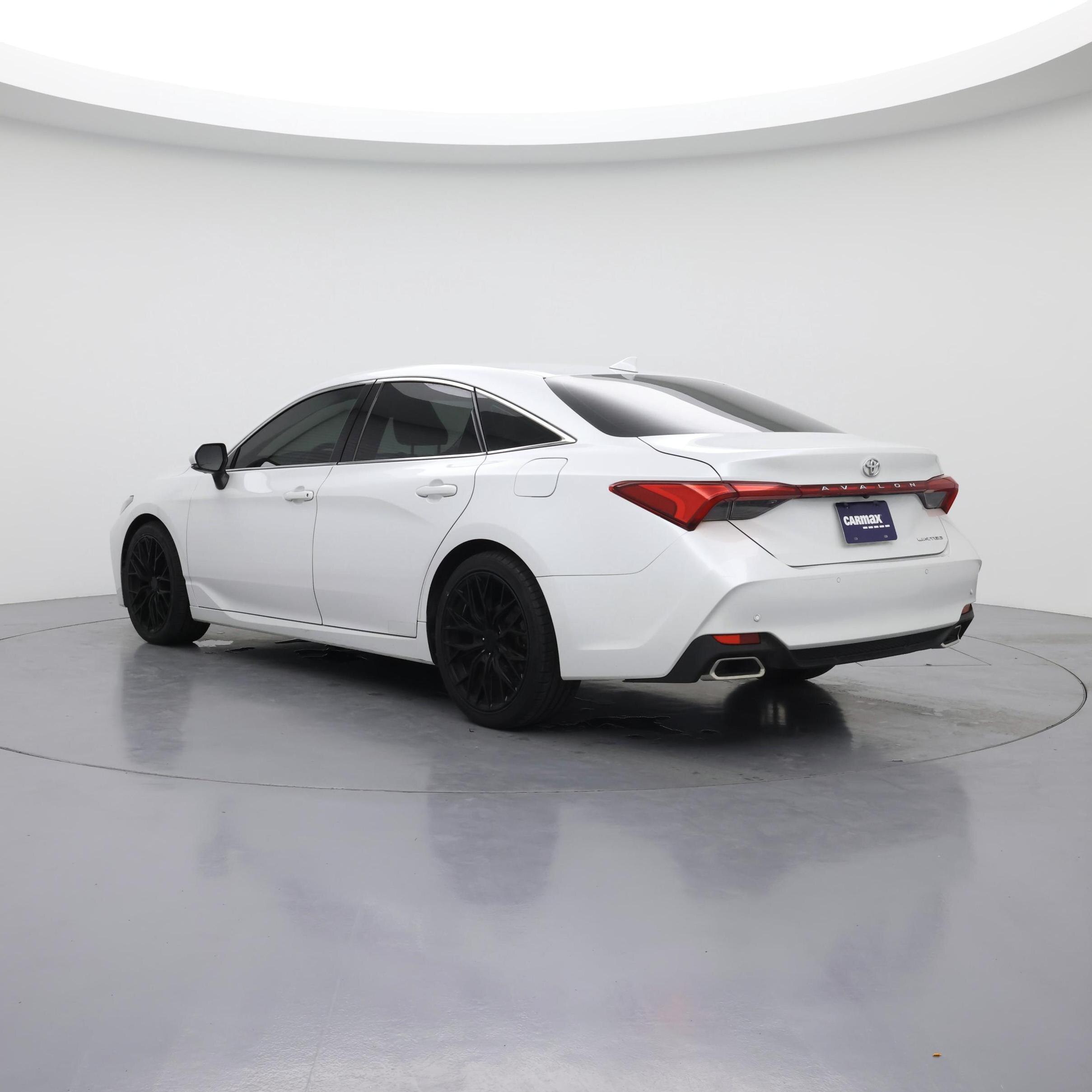 Thumbnail: 2019 Toyota Avalon - 2