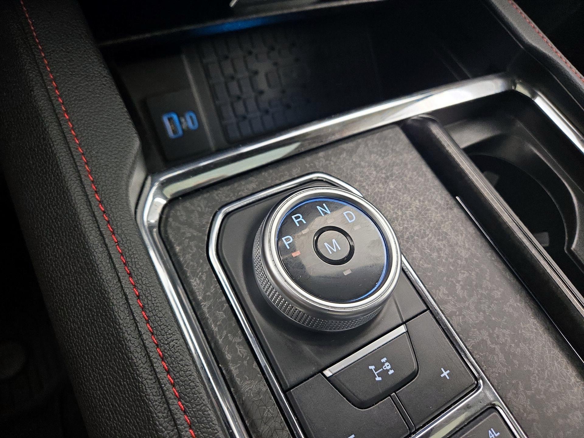 Thumbnail: 2022 Ford Expedition - 17