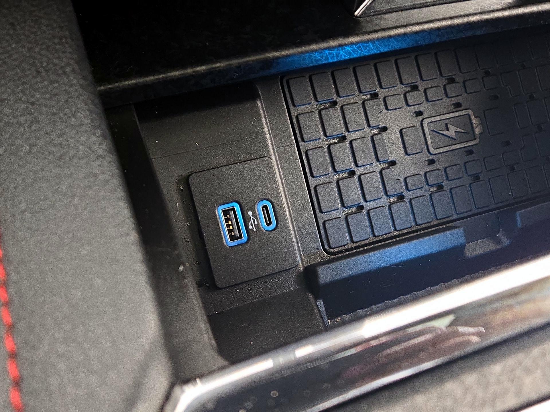 Thumbnail: 2022 Ford Expedition - 18