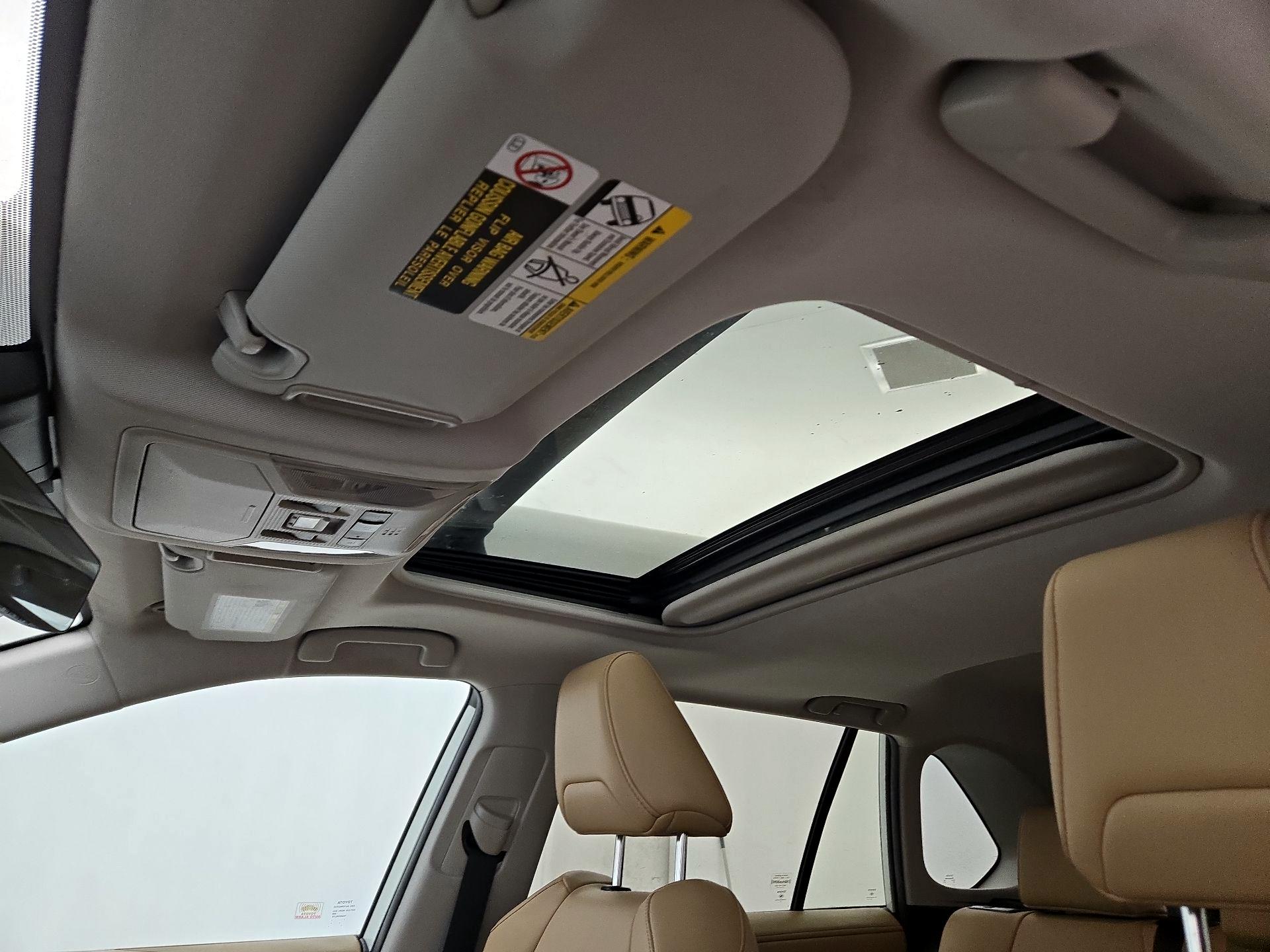 Thumbnail: 2020 Toyota RAV4 - 20