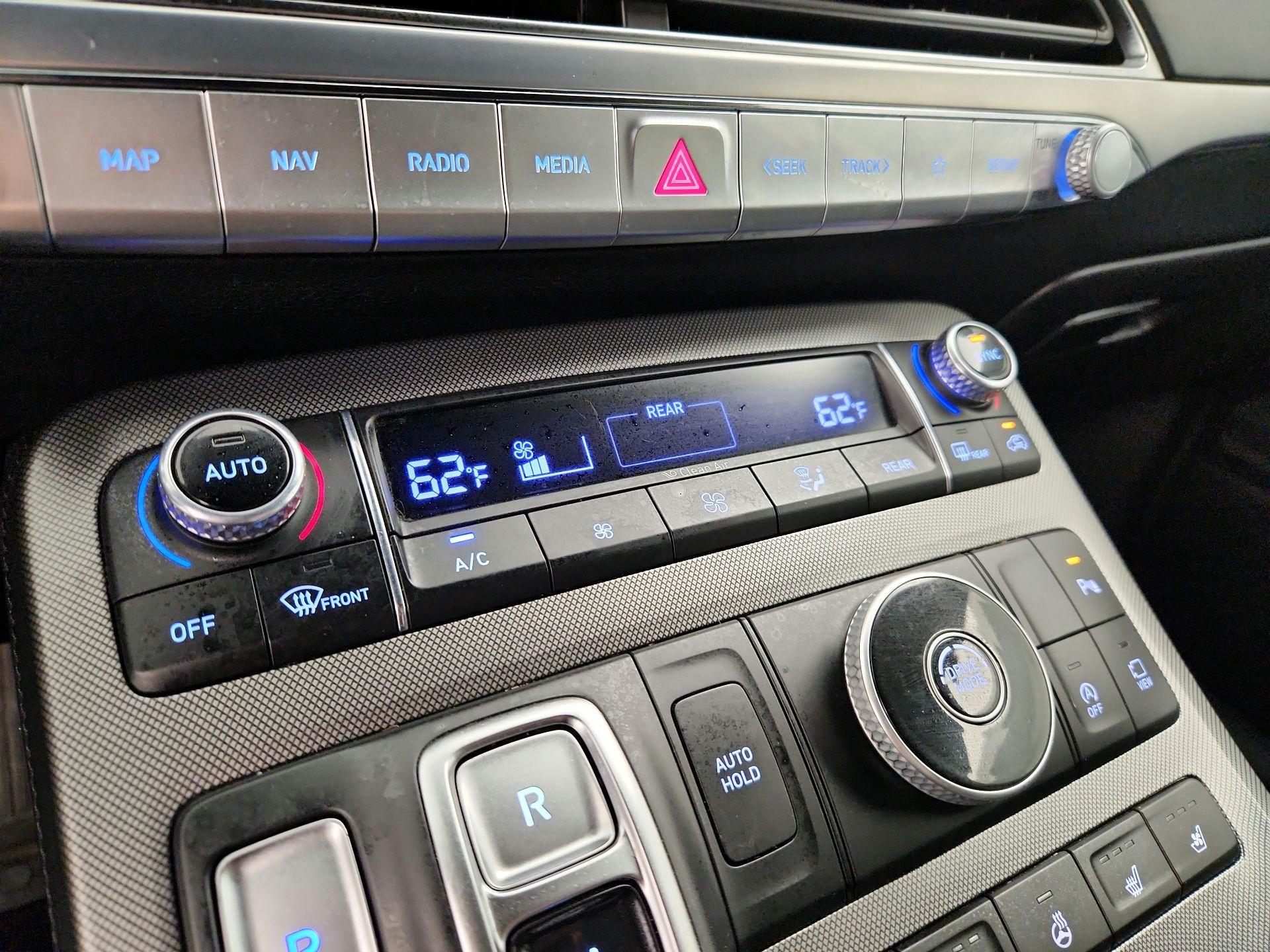 Thumbnail: 2020 Hyundai Palisade - 16