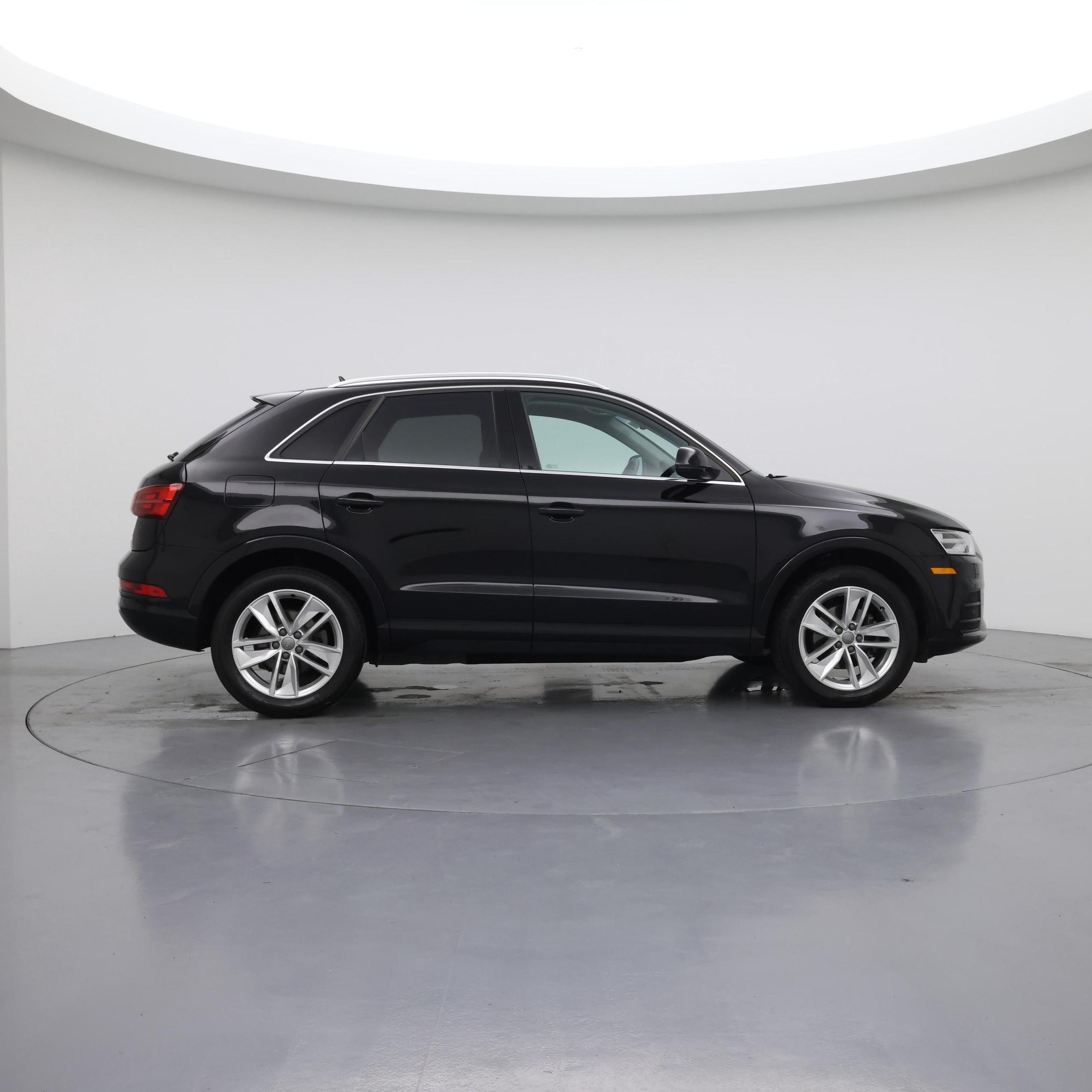 Thumbnail: 2016 Audi Q3 - 7