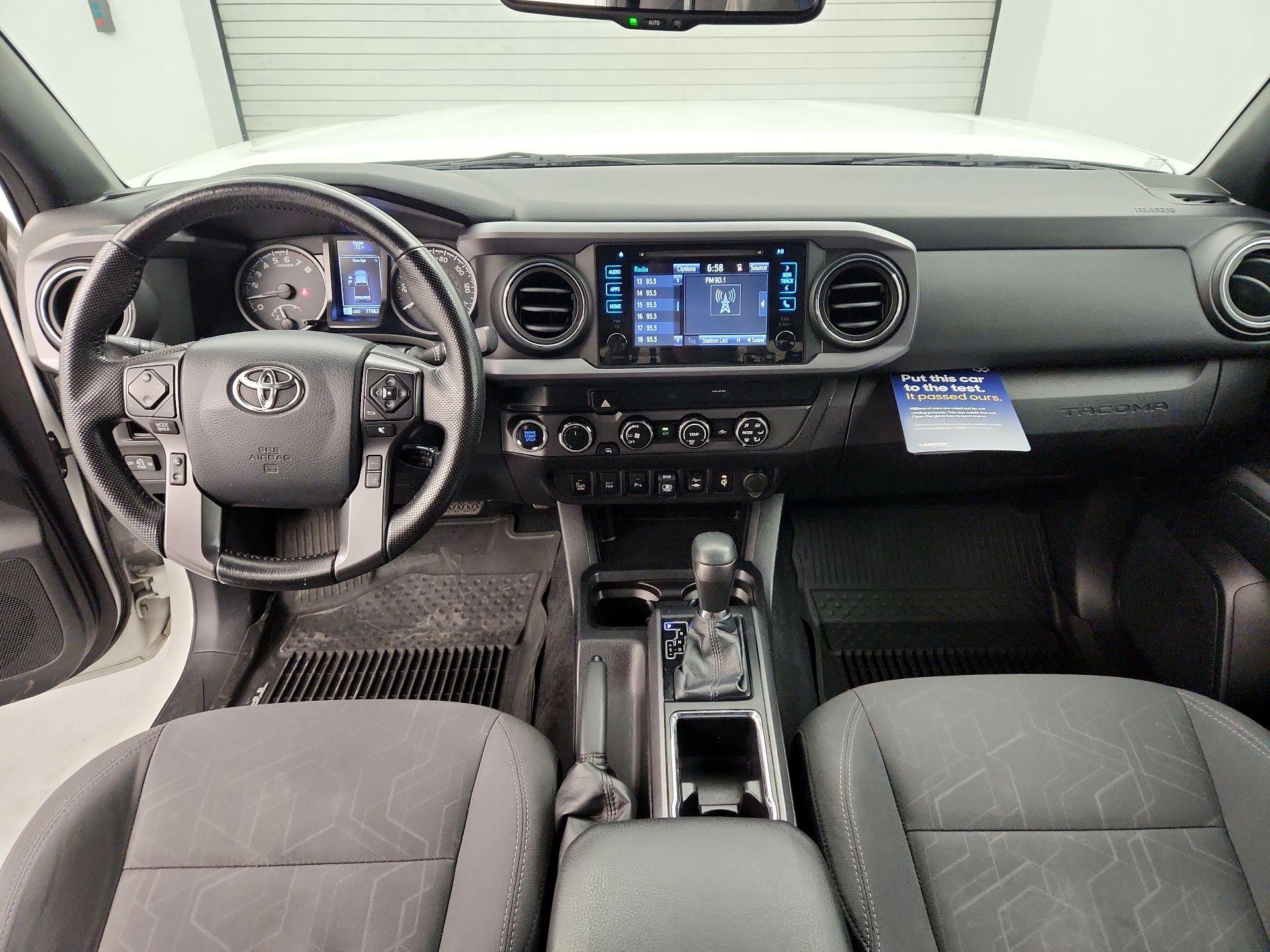 Thumbnail: 2019 Toyota Tacoma - 9