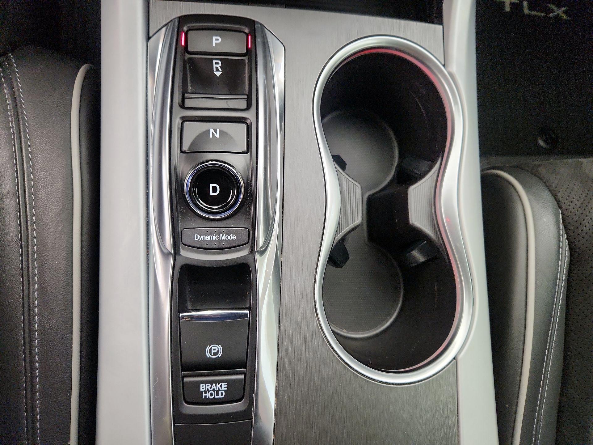 Thumbnail: 2020 Acura TLX - 18