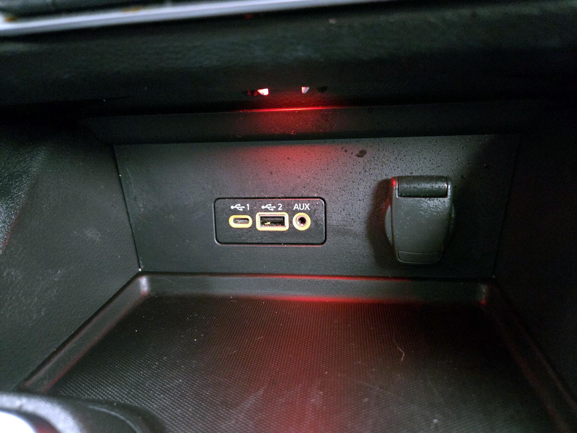 Thumbnail: 2022 Nissan Sentra - 18