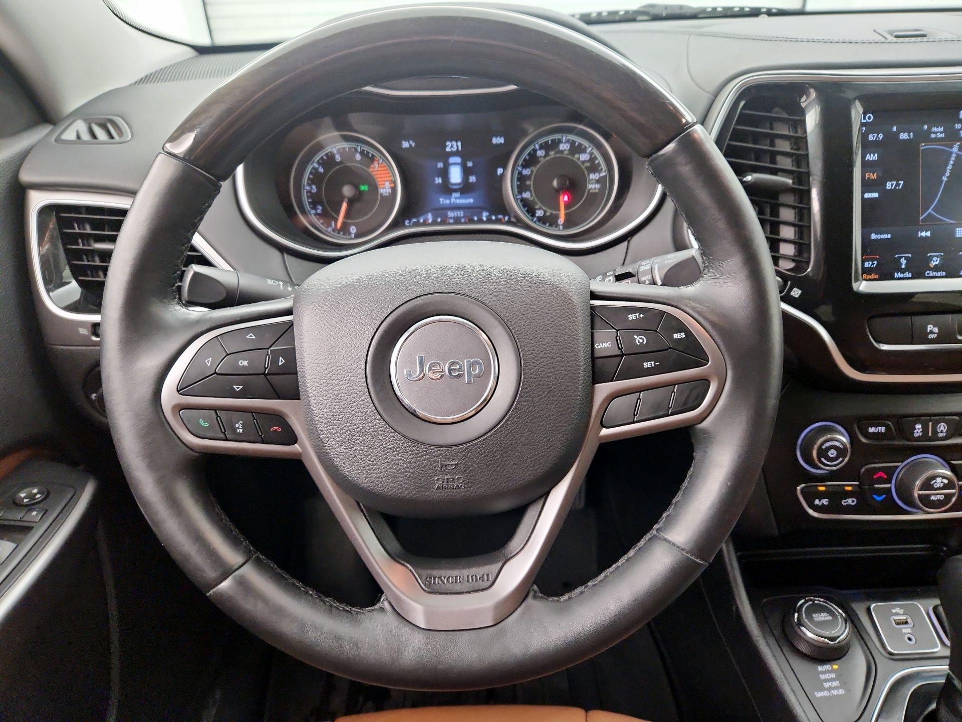 Thumbnail: 2019 Jeep Cherokee - 10