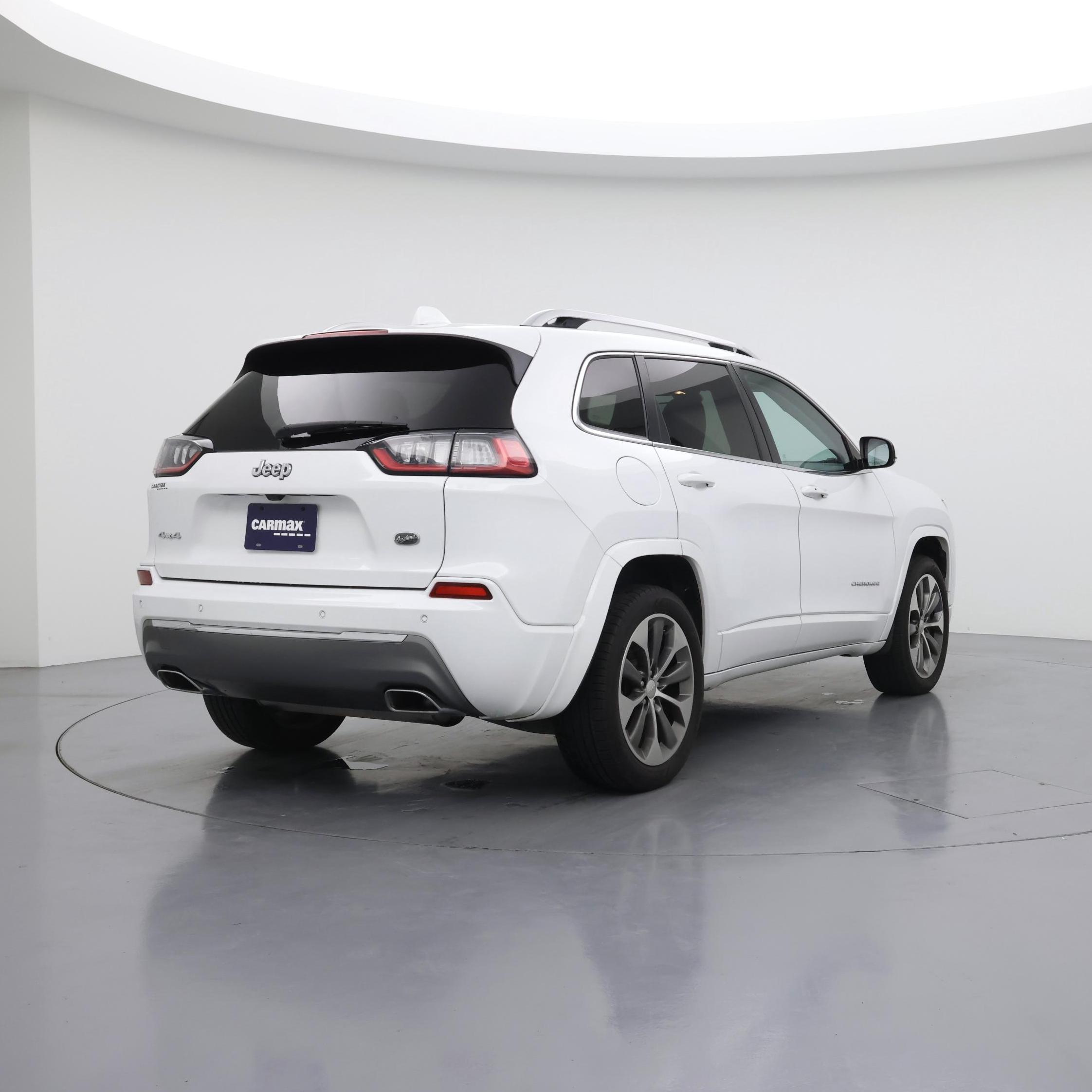 Thumbnail: 2019 Jeep Cherokee - 8