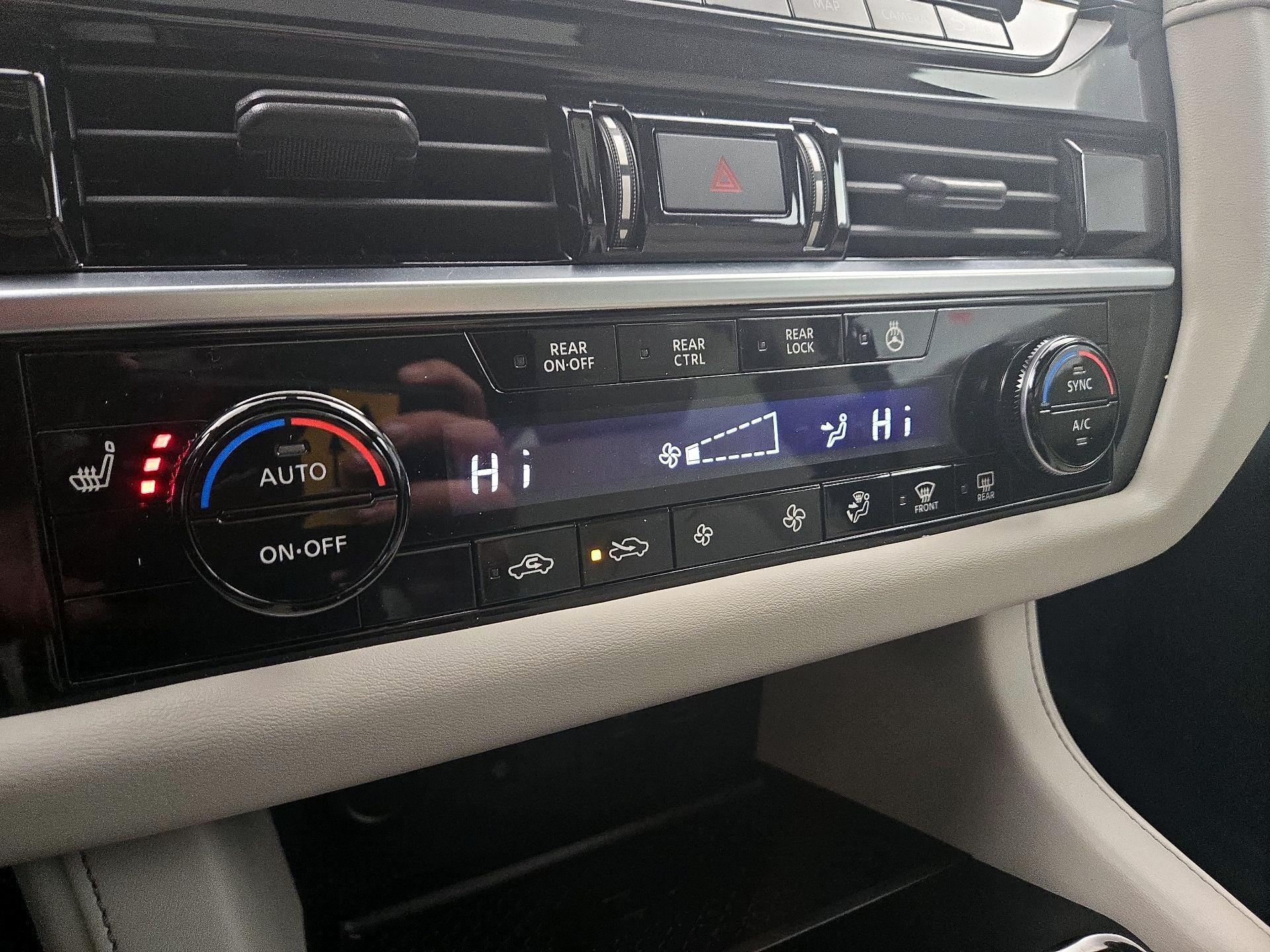 Thumbnail: 2022 Nissan Pathfinder - 17