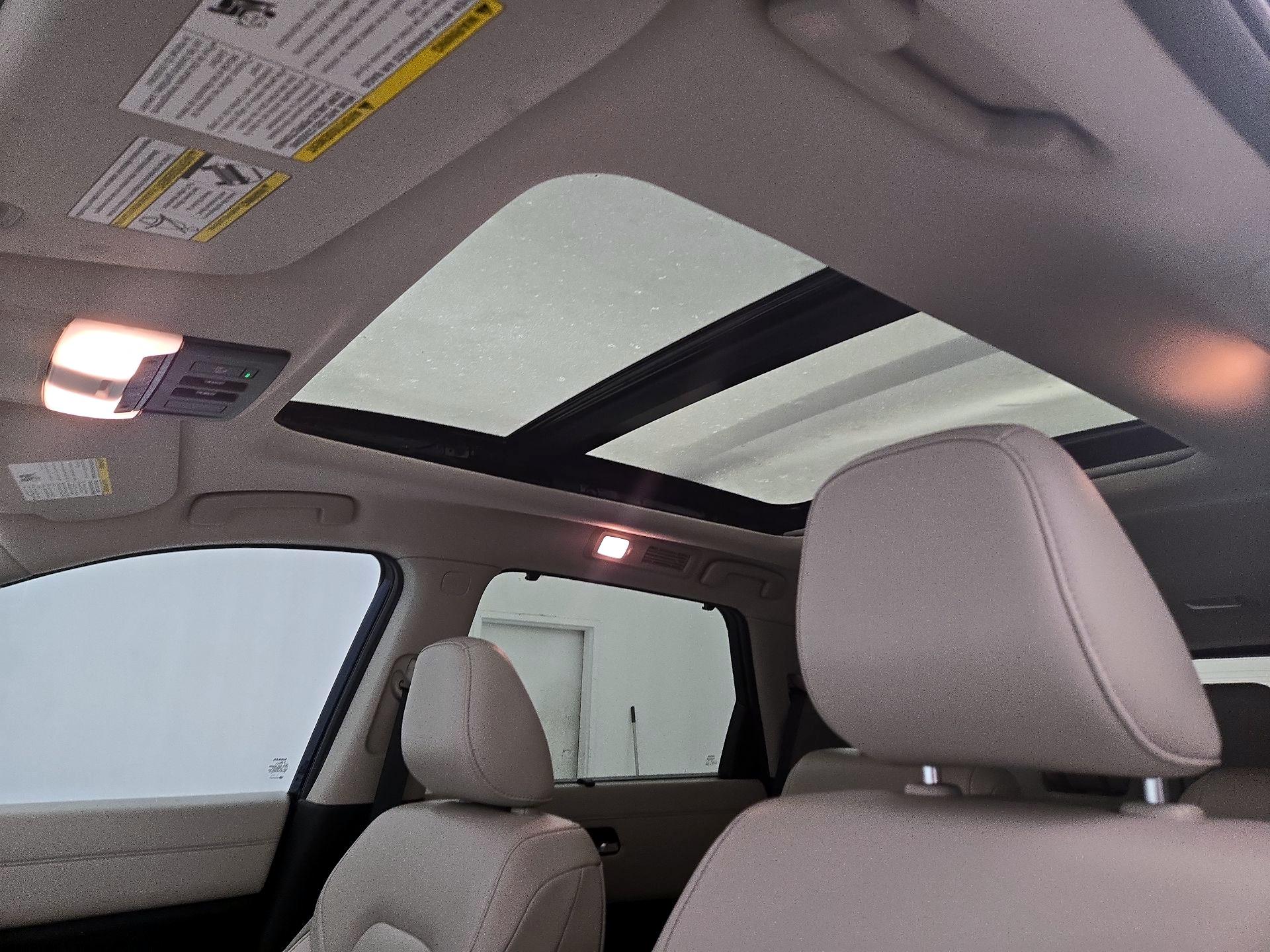 Thumbnail: 2022 Nissan Pathfinder - 20