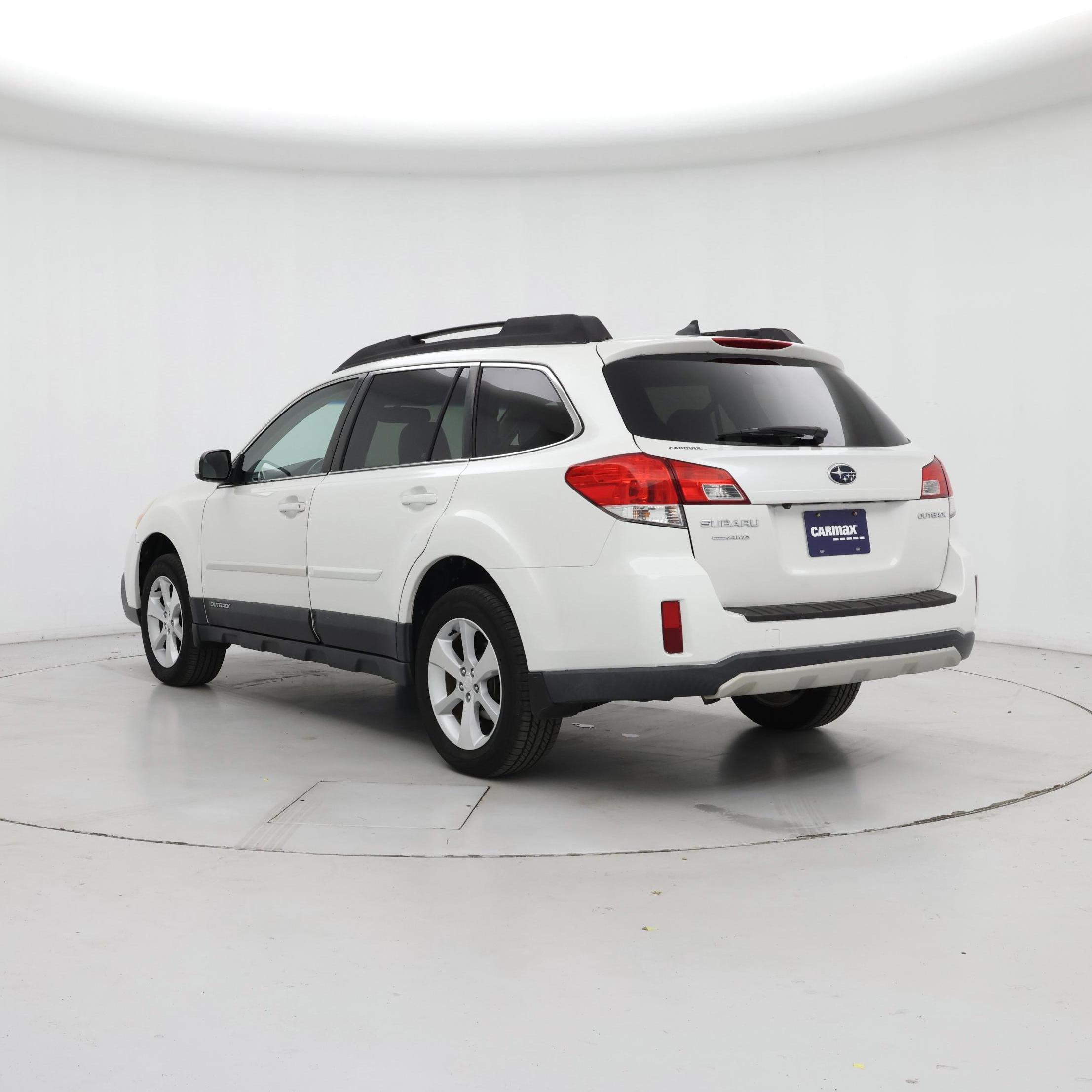 Thumbnail: 2014 Subaru Outback - 2